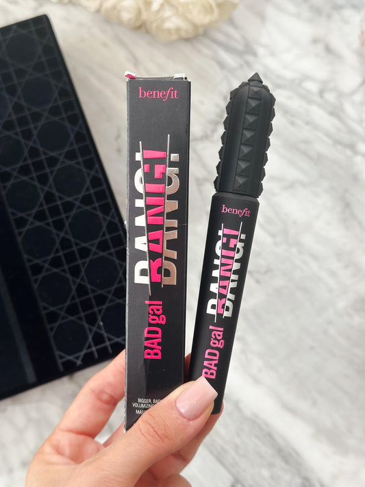 BENEFIT BAD gal Bang!
Bigger, Badder Volumizing Mascara