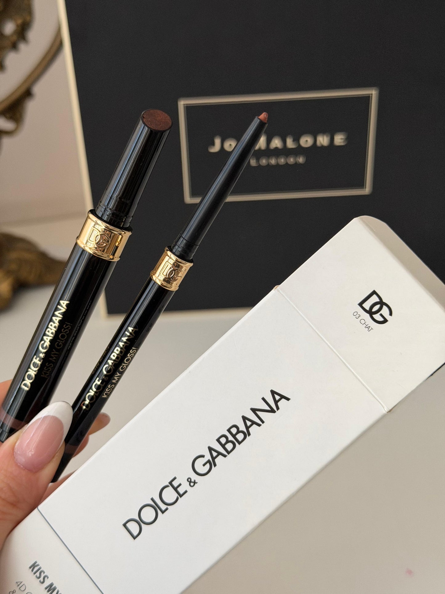 DOLCE&GABBANA Kiss My Gloss!
4D Gloss Stick & Lip Liner Duo (03)