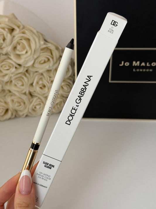 DOLCE&GABBANA Sleek Khol Glider 
10H Lasting Intense Color Eye Pencil (01)
