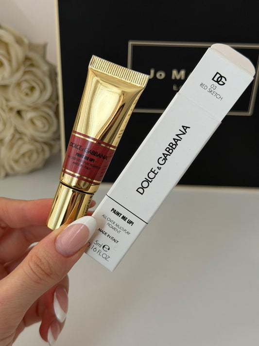 DOLCE&GABBANA Paint Me Up!
All Over Multi-Play Pigment For Face, Eyes And Lips (03)