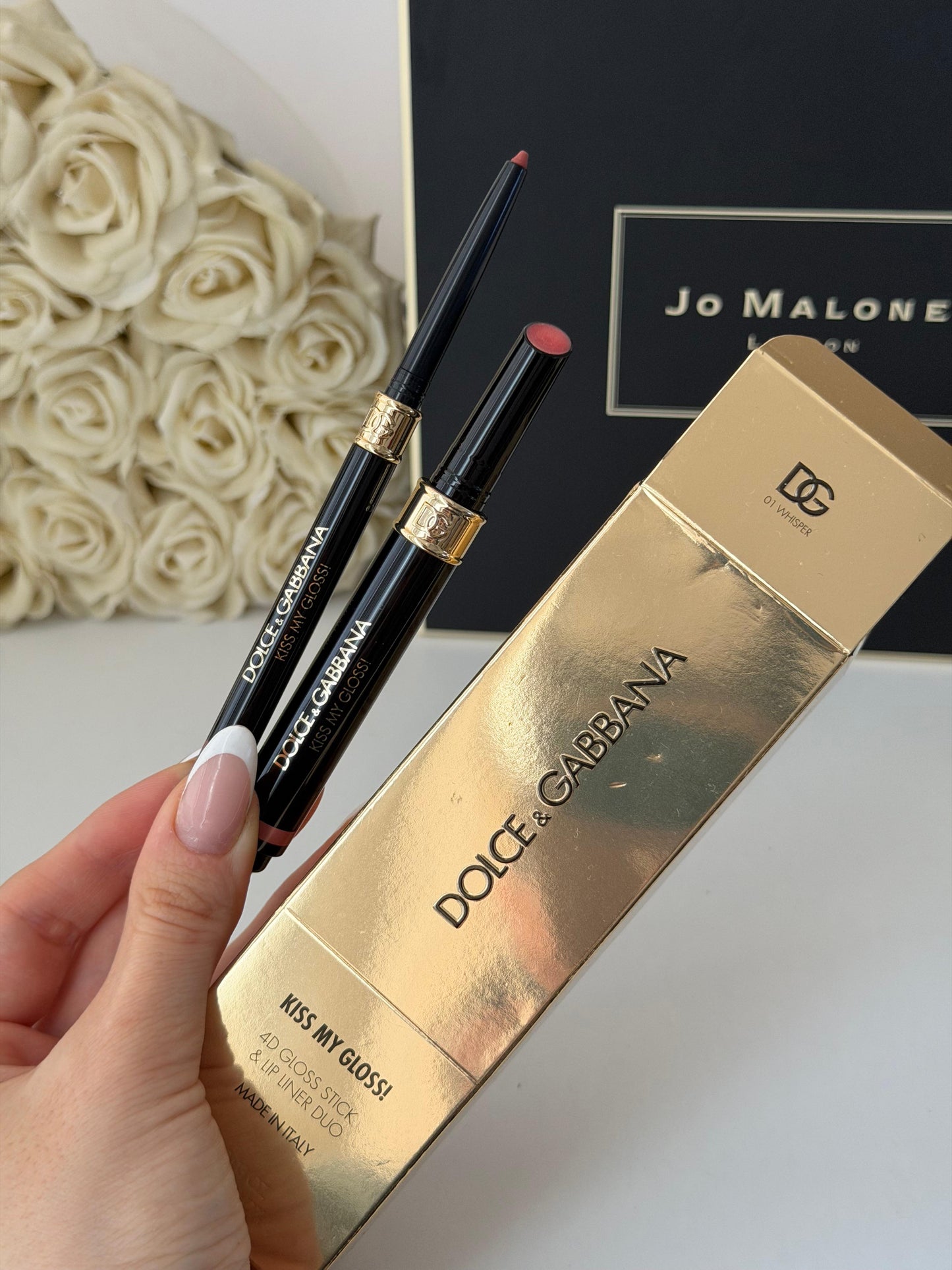 DOLCE&GABBANA Kiss My Gloss!
4D Gloss Stick & Lip Liner Duo (01)