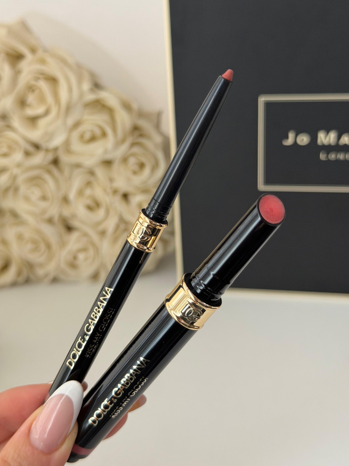 DOLCE&GABBANA Kiss My Gloss!
4D Gloss Stick & Lip Liner Duo (01)