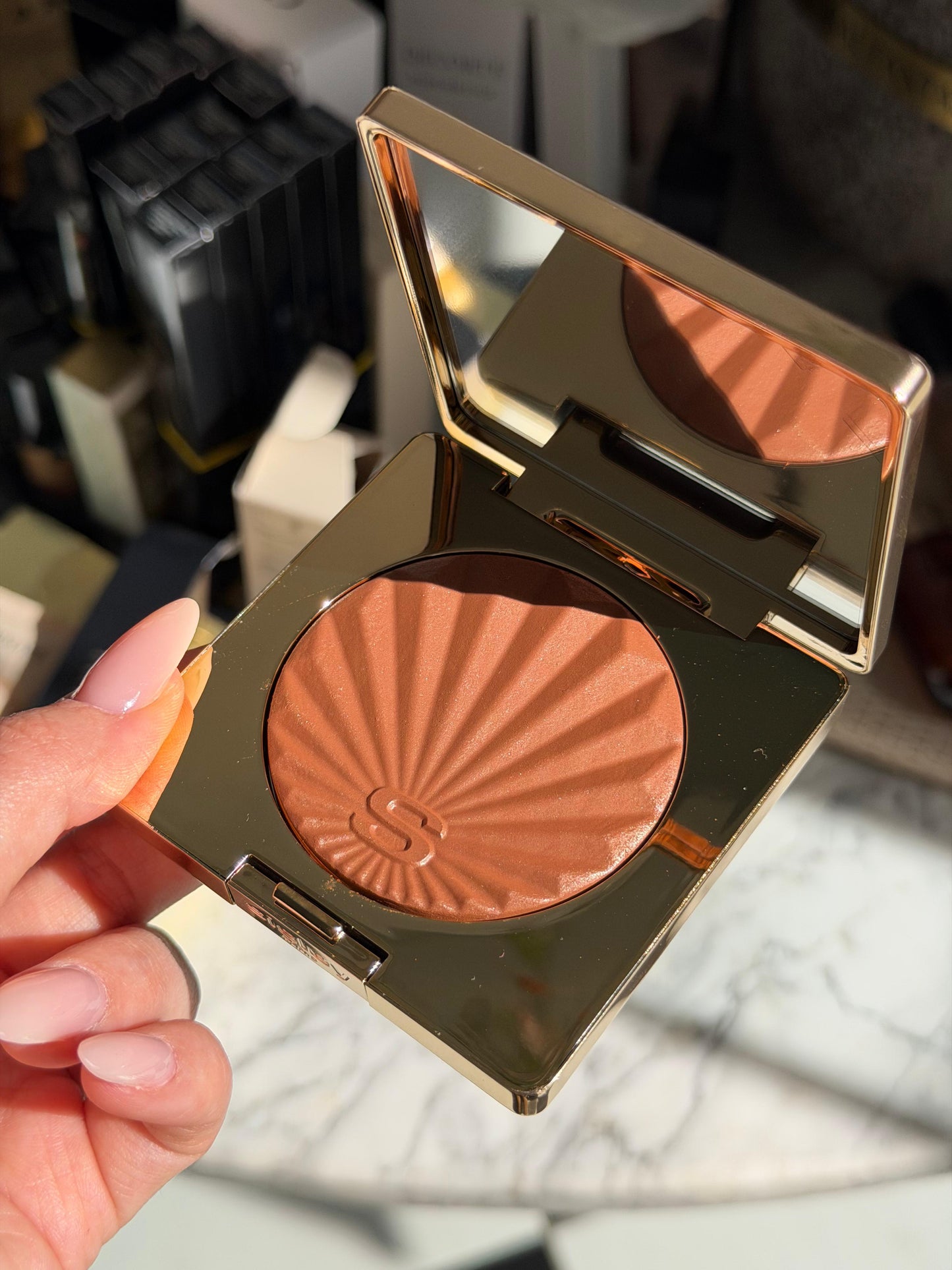 SISLEY Phyto-Touche Illusion D'été Sun-Kissed Powder-Gel