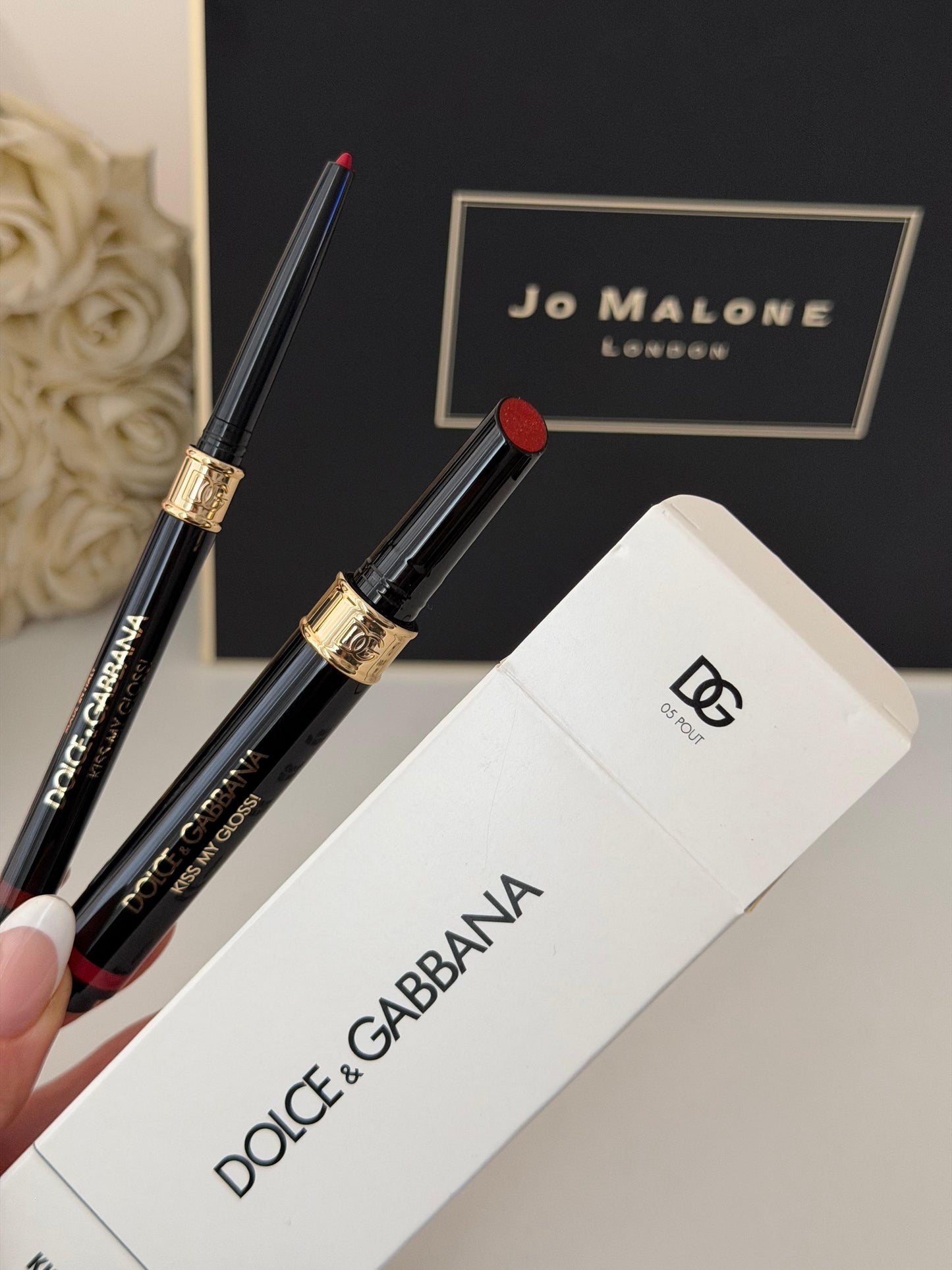 DOLCE&GABBANA Kiss My Gloss!
4D Gloss Stick & Lip Liner Duo (05)