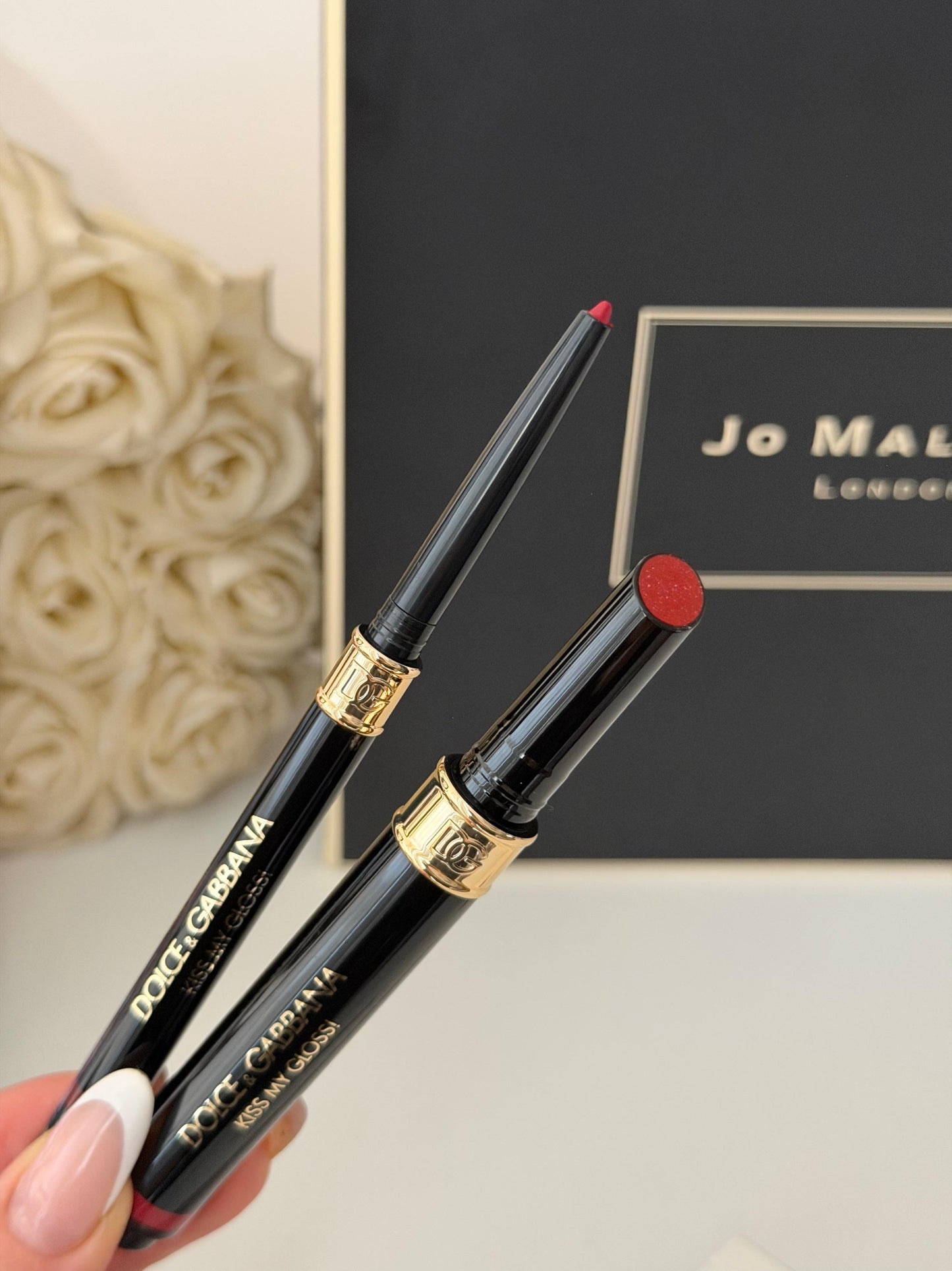 DOLCE&GABBANA Kiss My Gloss!
4D Gloss Stick & Lip Liner Duo (05)