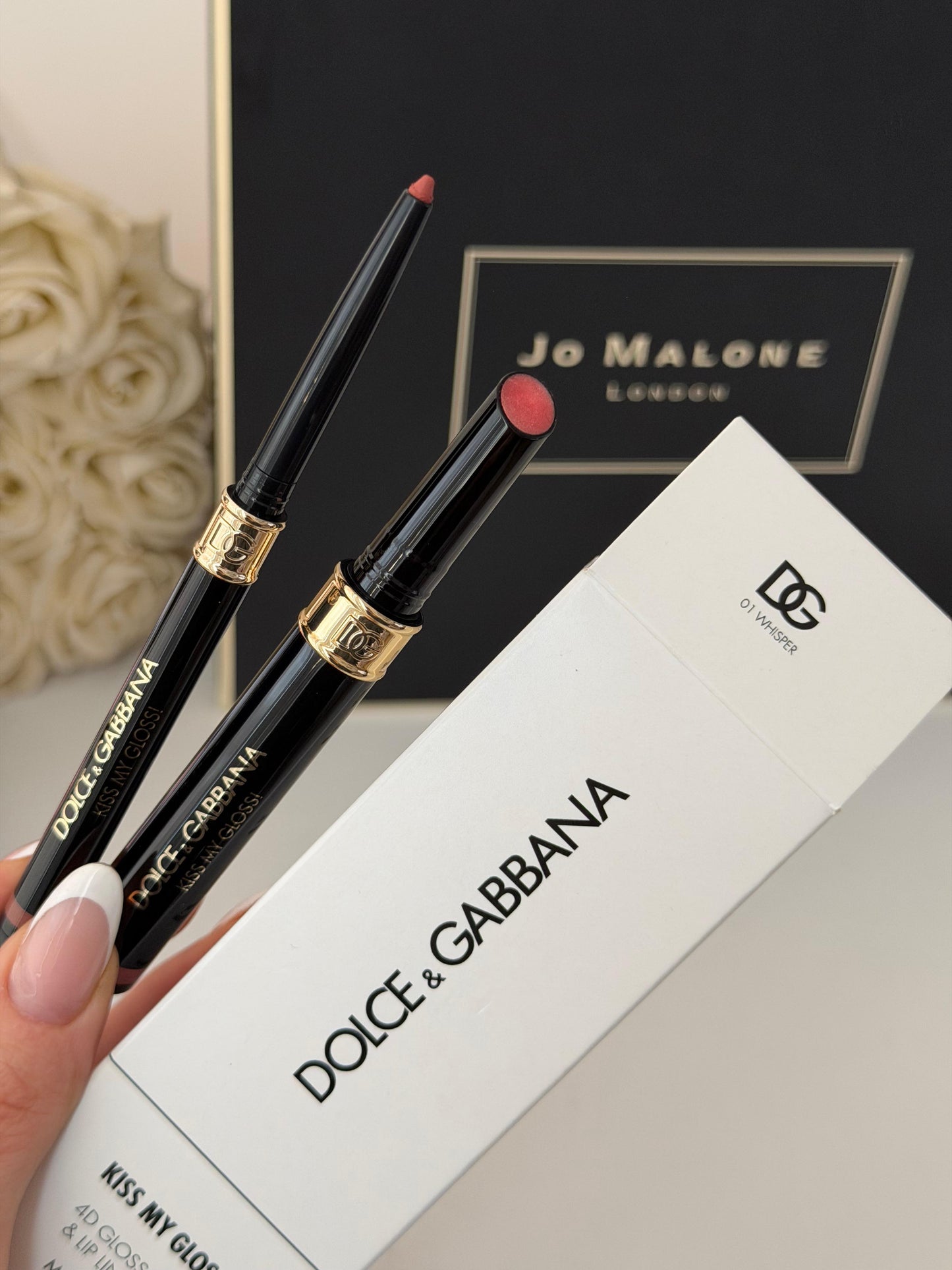DOLCE&GABBANA Kiss My Gloss!
4D Gloss Stick & Lip Liner Duo (01)