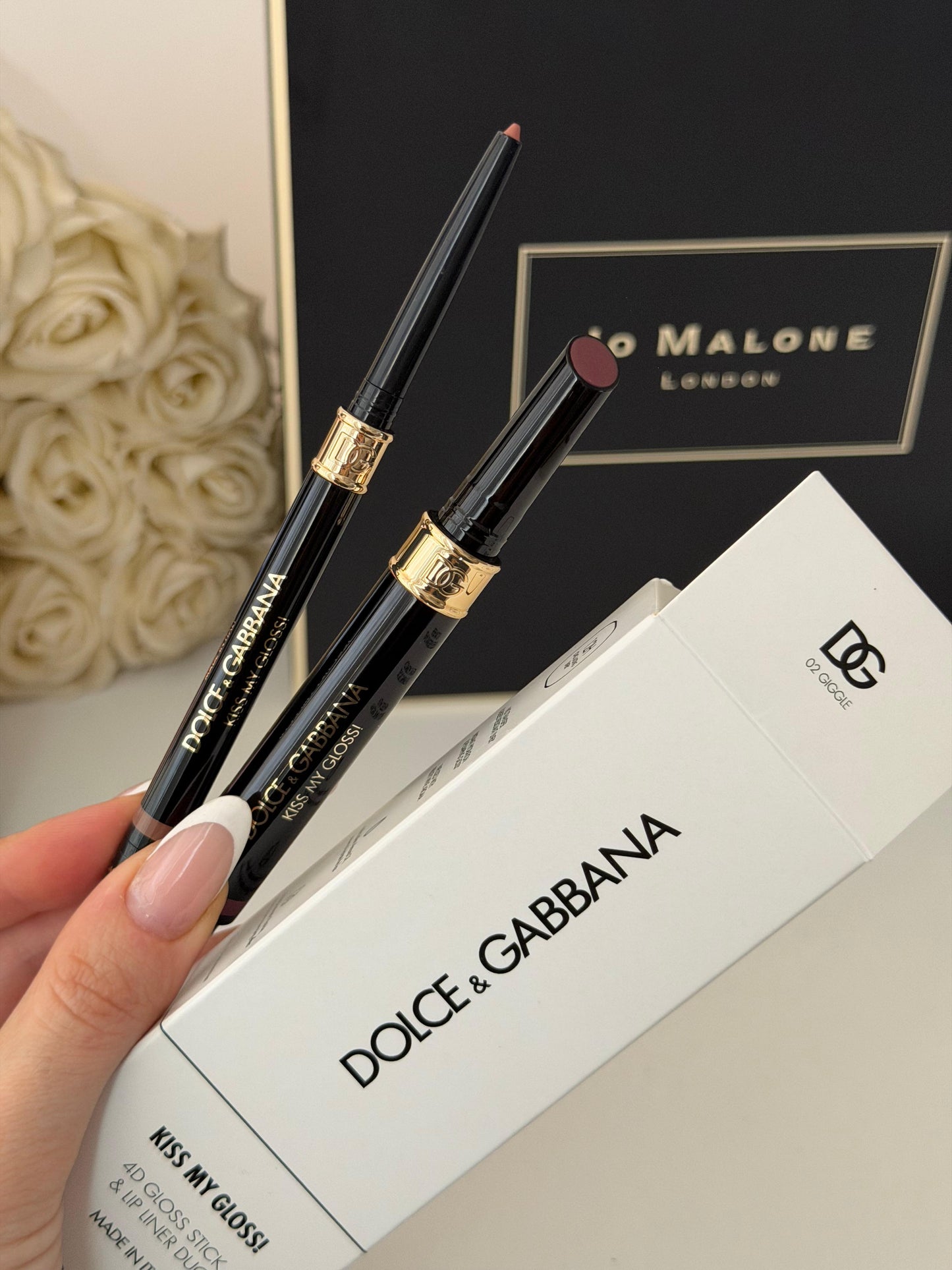 DOLCE&GABBANA Kiss My Gloss!
4D Gloss Stick & Lip Liner Duo (02)