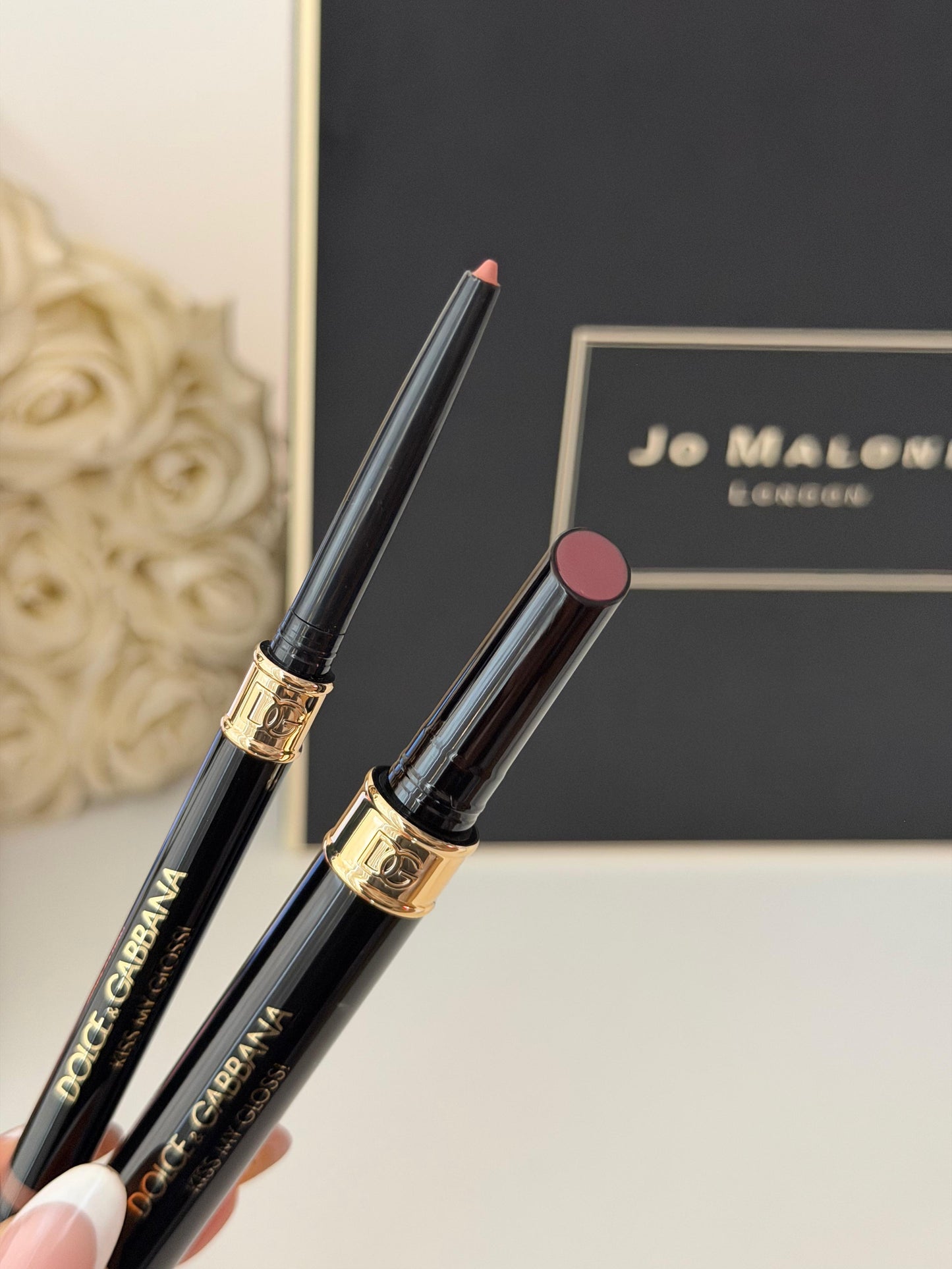 DOLCE&GABBANA Kiss My Gloss!
4D Gloss Stick & Lip Liner Duo (02)