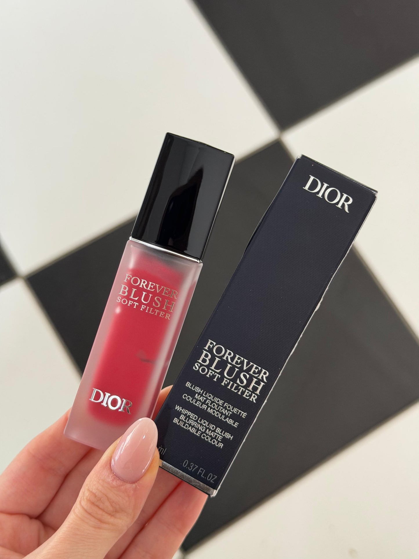 DIOR Forever Blush Soft Filter - Petal
Whipped Liquid, Blurring Matte Finish (06)