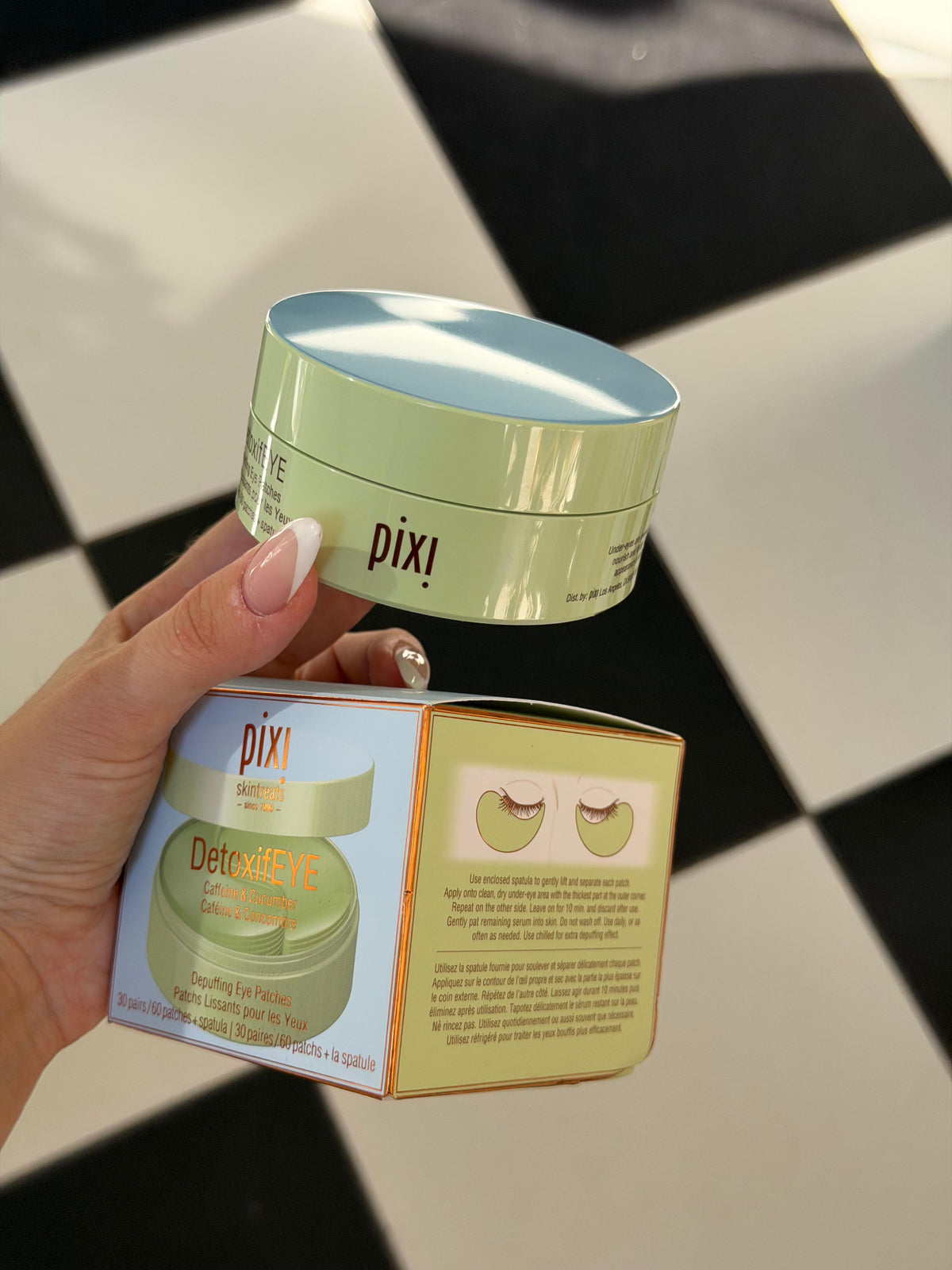 PIXI Detoxifeye
Caffeine & Cucumber
Depuffing Eye Patches