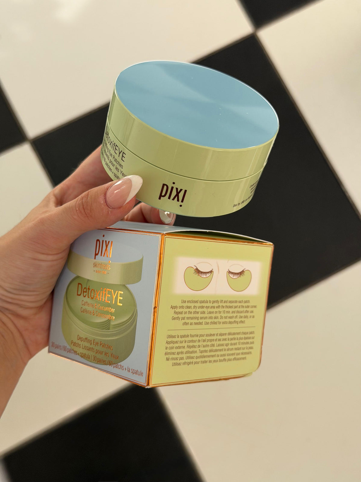 PIXI Detoxifeye
Caffeine & Cucumber
Depuffing Eye Patches