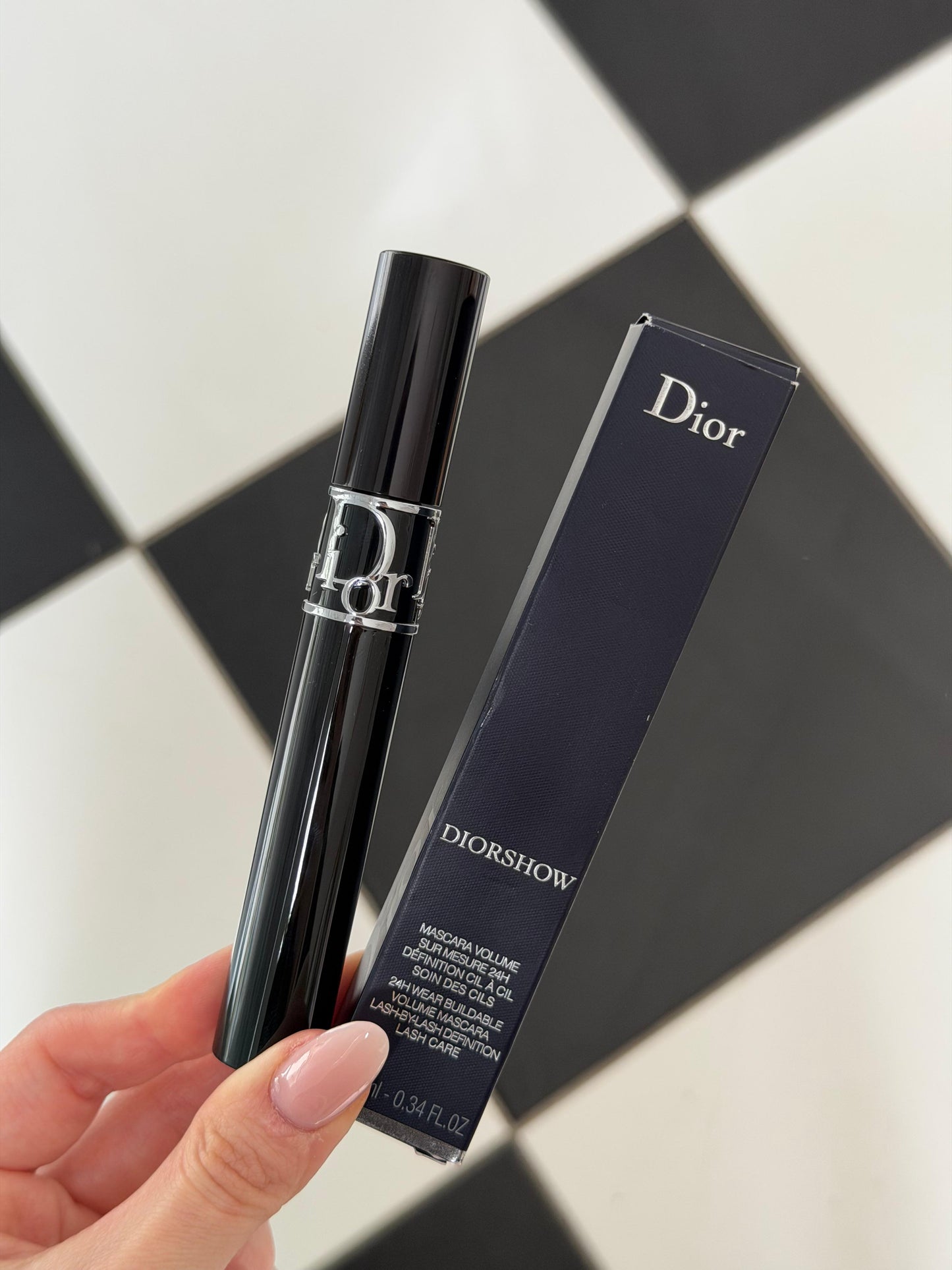 DIOR Diorshow
24h Buildable Volume Mascara - Black