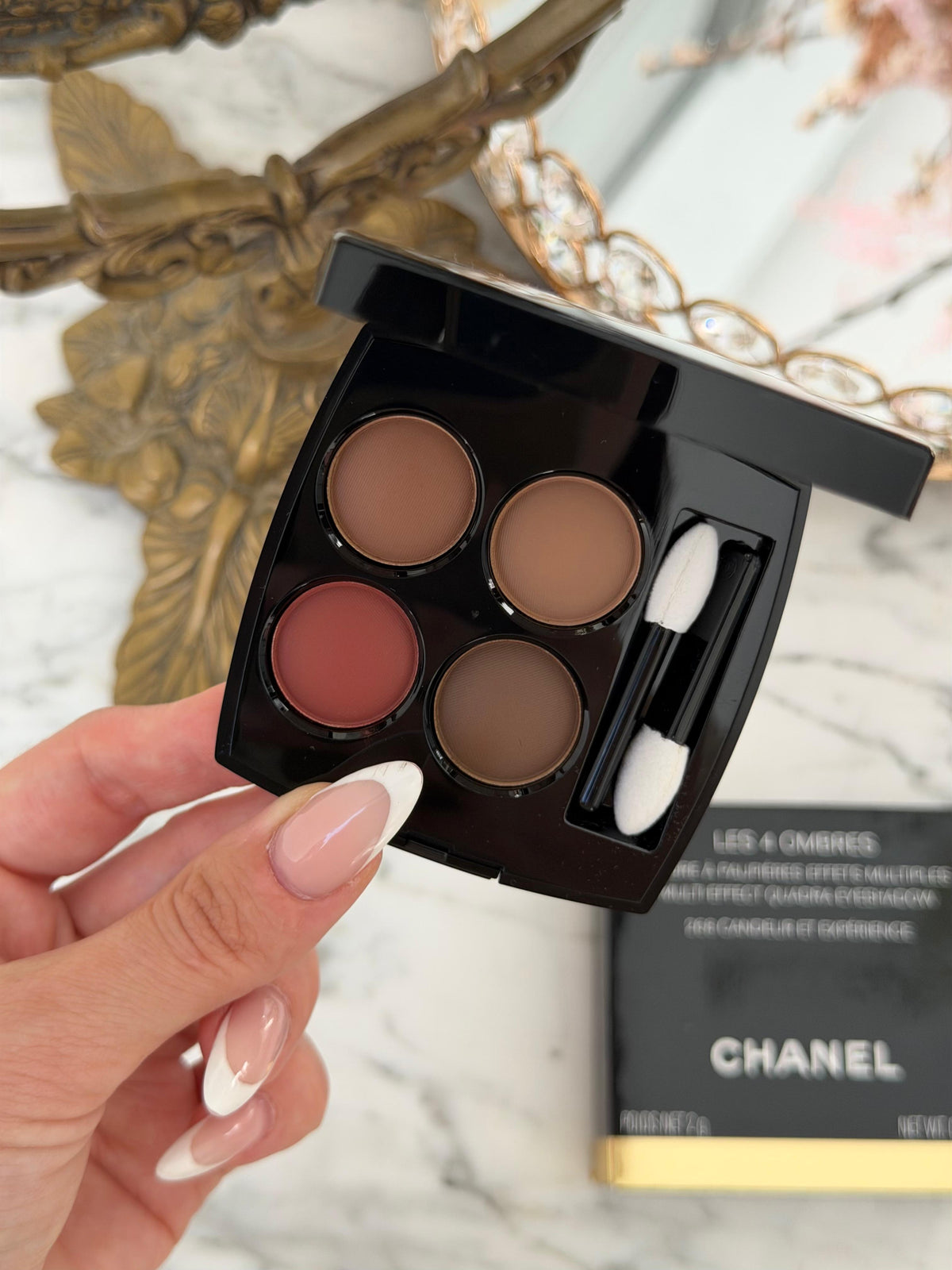 CHANEL Les 4 Ombres
Multi-Effect Quadra Eyeshadow (268)