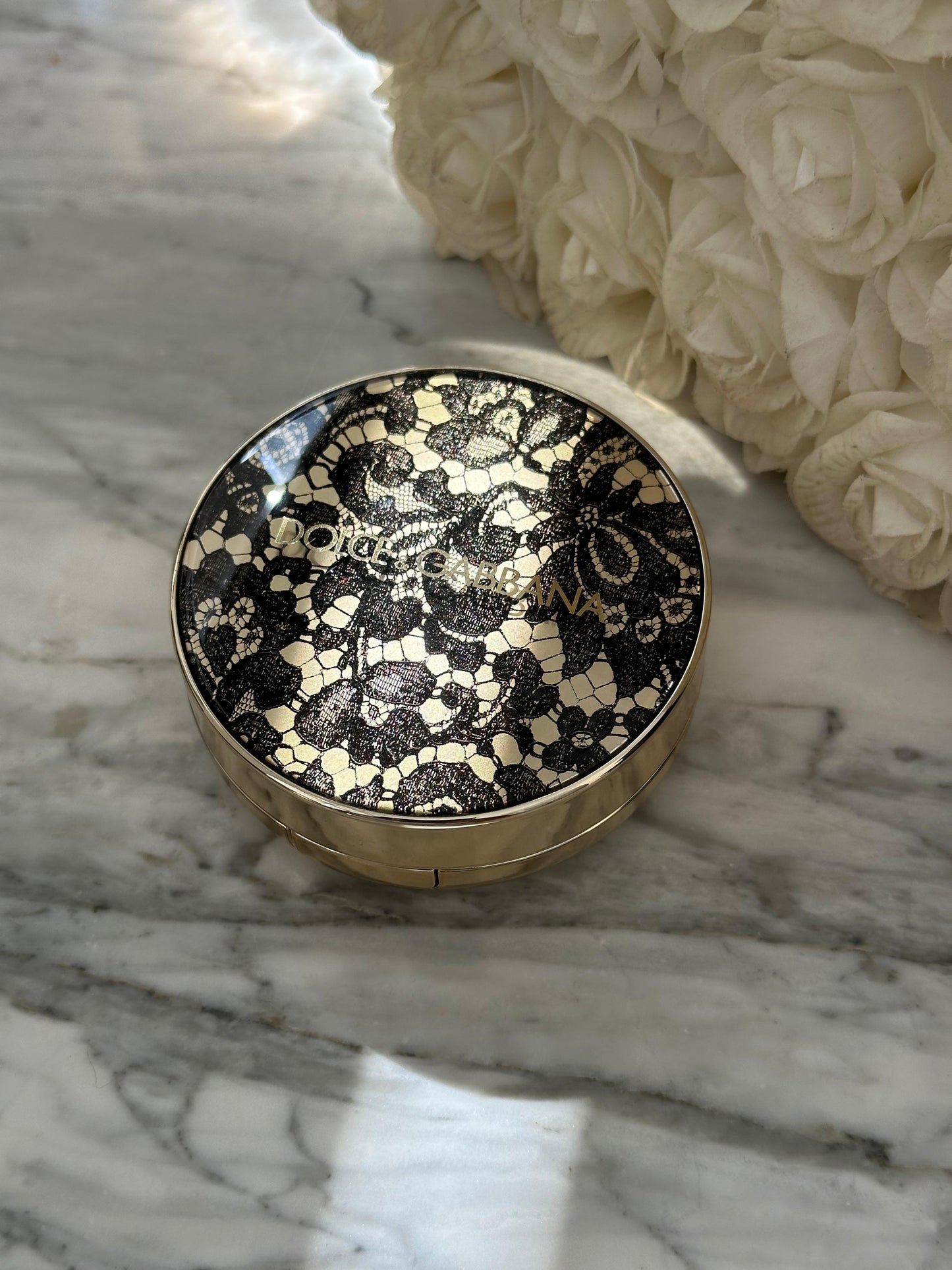 DOLCE & GABBANA
Preciouskin Perfect Finish Cushion Foundation SPF30