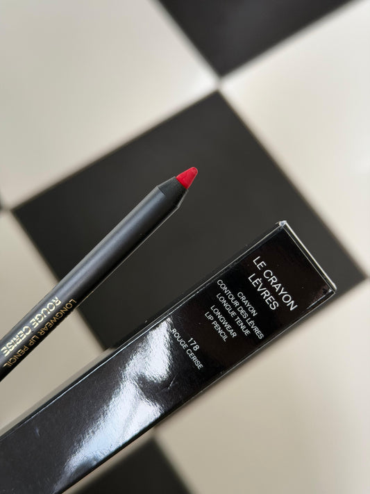 CHANEL Le Crayon Lèvres
Longwear Lip Pencil (178)