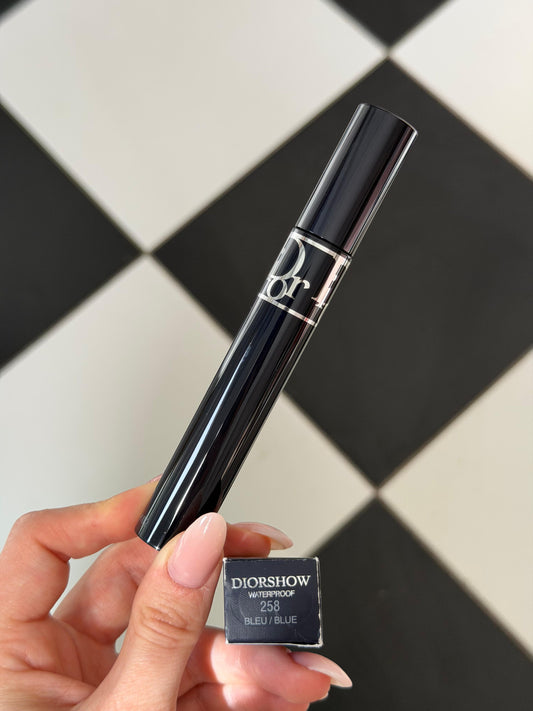 DIOR Diorshow Mascara Waterproof
Buildable Volume Lash-Extension Effect - Blue