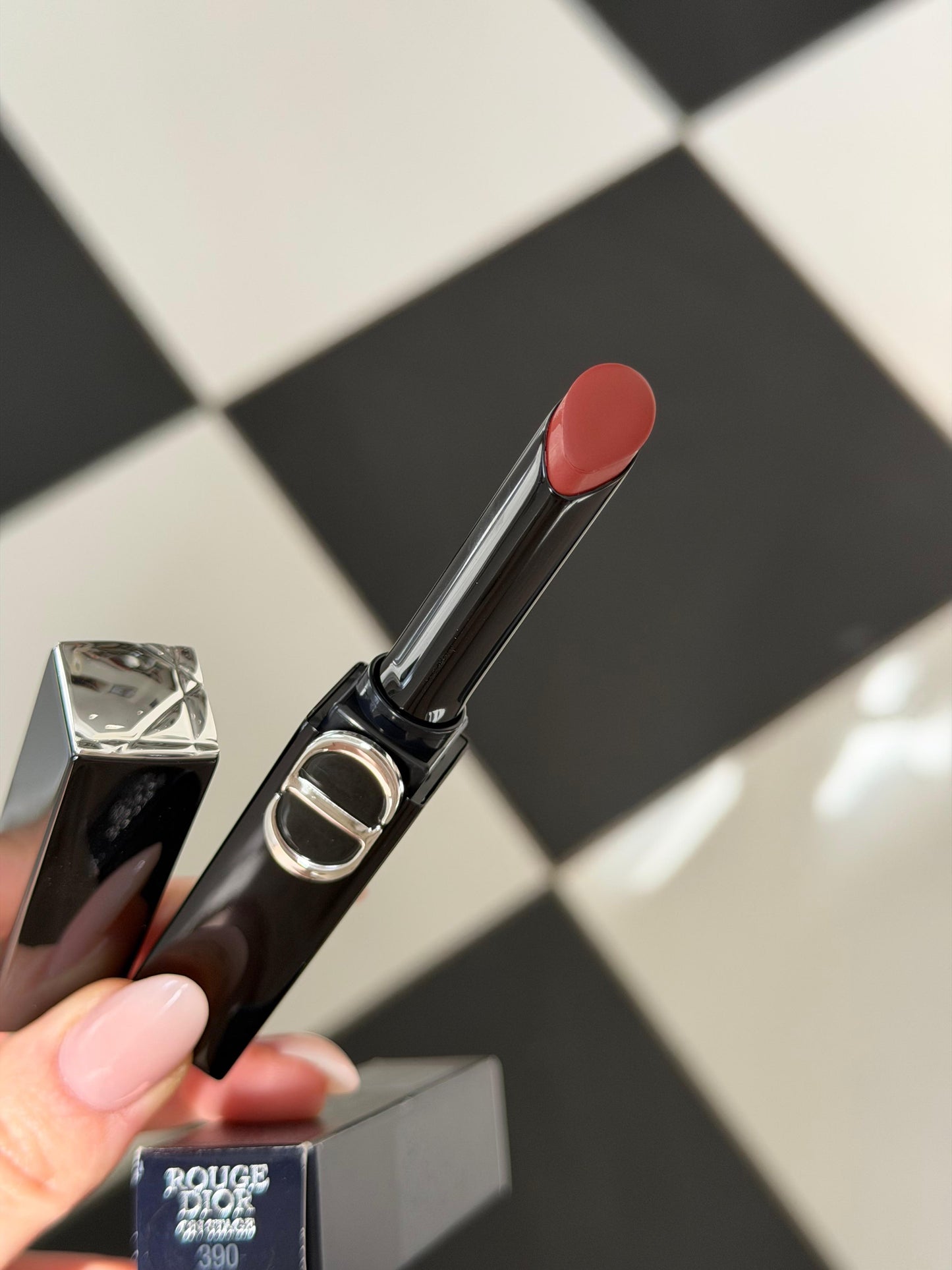 DIOR On Stage Coated Shine Lipstick (390) - Ultra Wear, Intense Comfort
