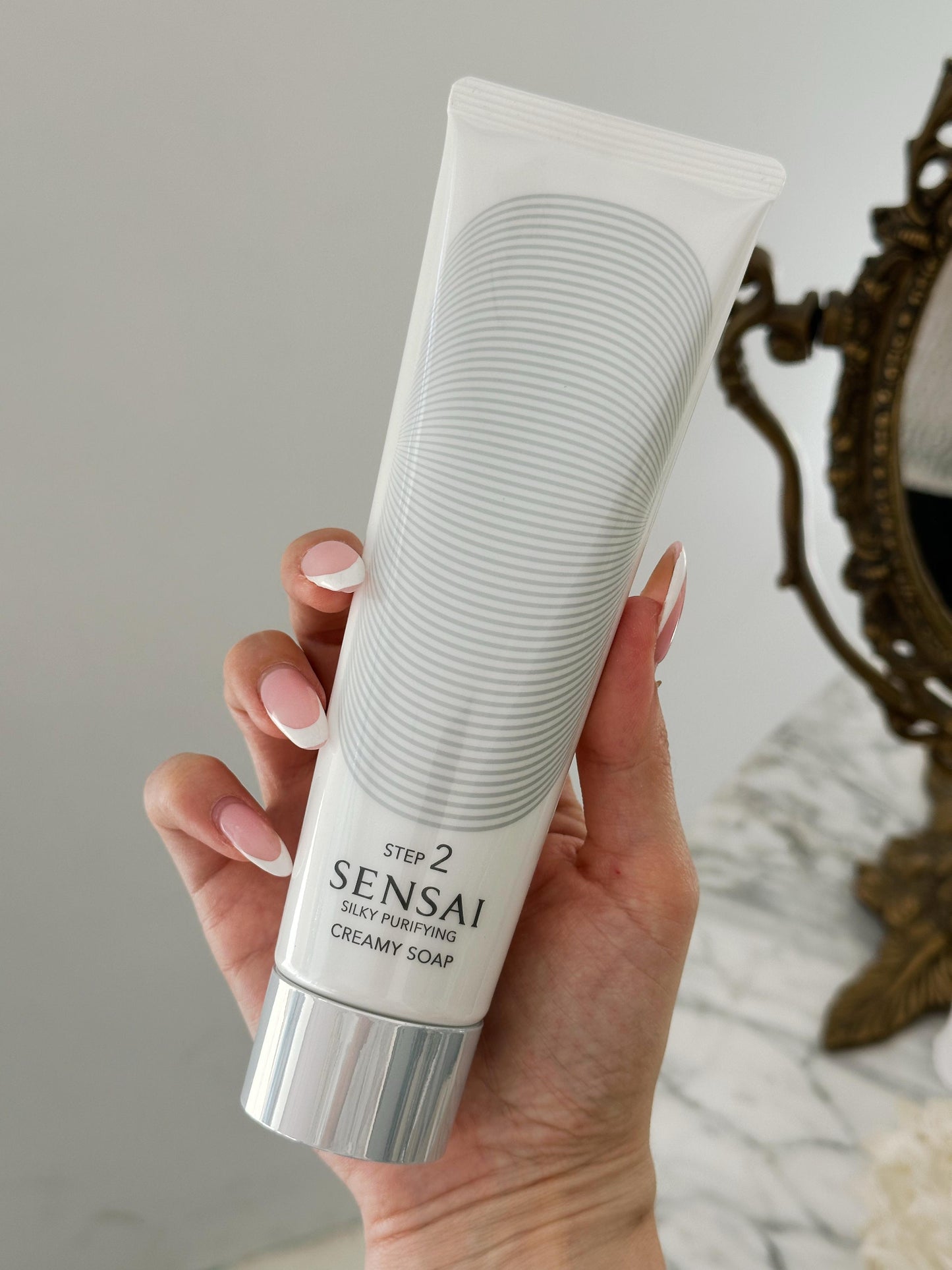 SENSAI Step 2 Silky Purifying
Creamy Soap