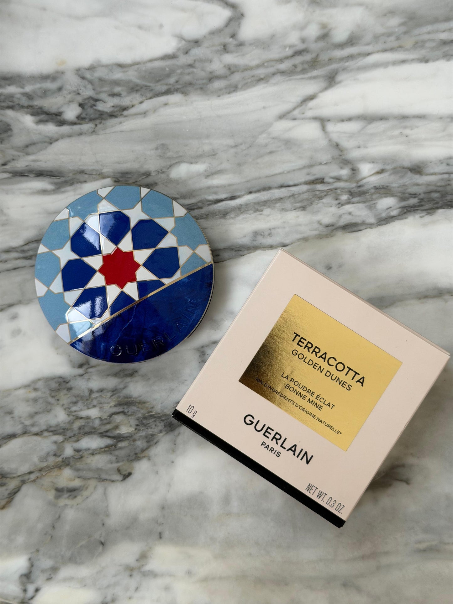 GUERLAIN Terracotta Golden Dunes
The Sun-Kissed Healthy Glow Powder Limited Edition - Case Blue Dakhla
