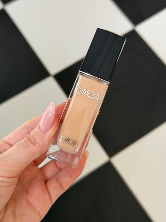 DIOR Forever Skin Correct (1.5N)
Full-Coverage Concealer - 24h Hydration and Wear - No Transfer