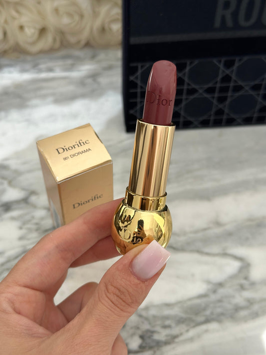 DIOR Diorific
Haute Couture Long Wearing Lipstick