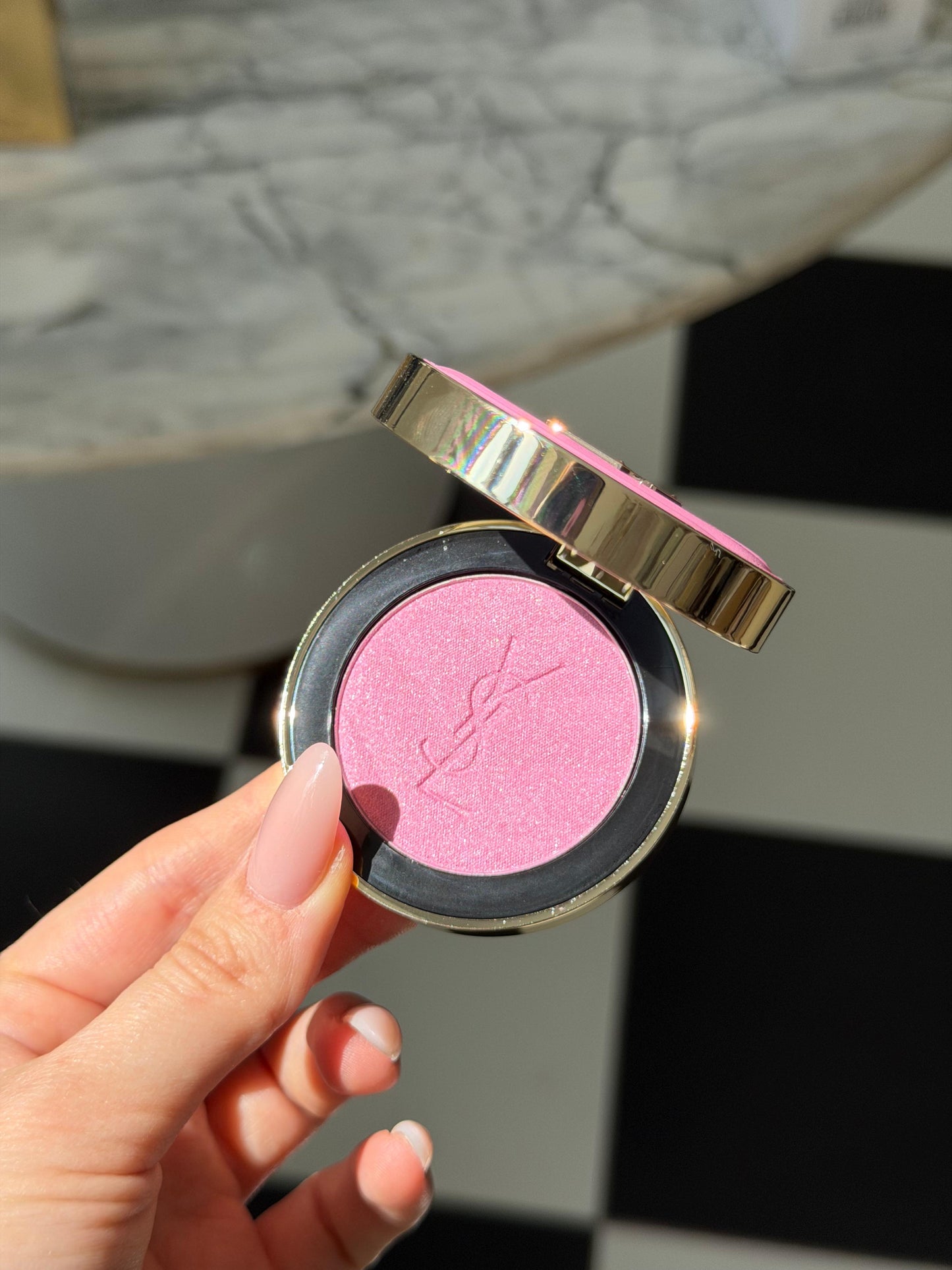 YSL Make Me Blush - Bold Blurring Blush (10)