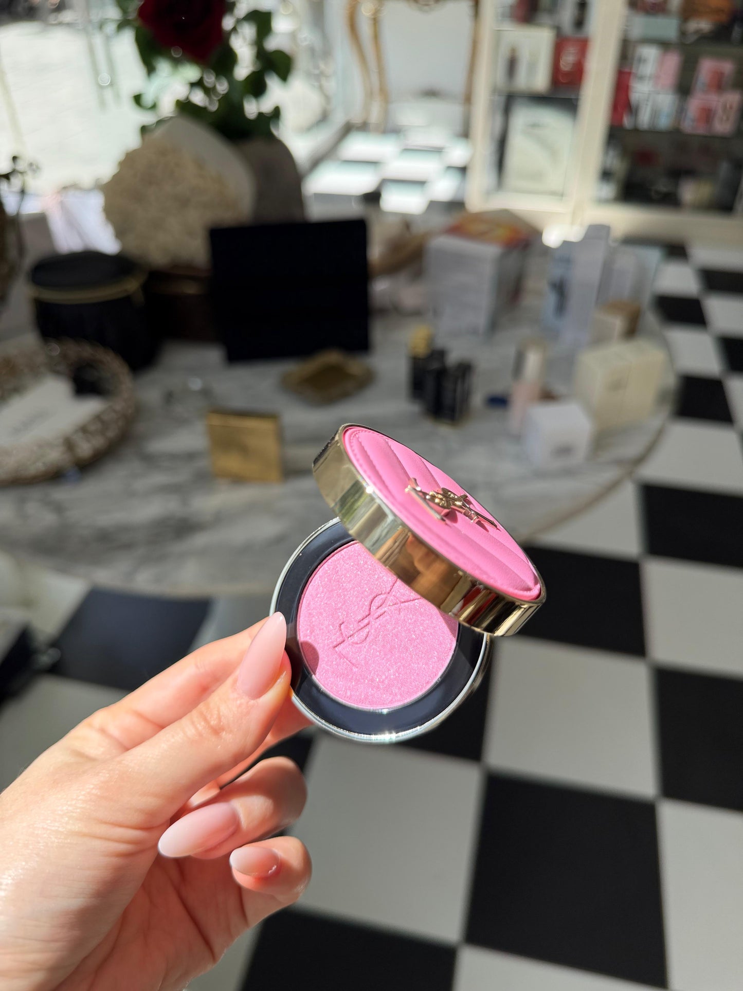 YSL Make Me Blush - Bold Blurring Blush (10)