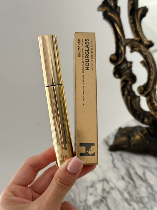 HOURGLASS Unlocked Instant Extensions Mascara