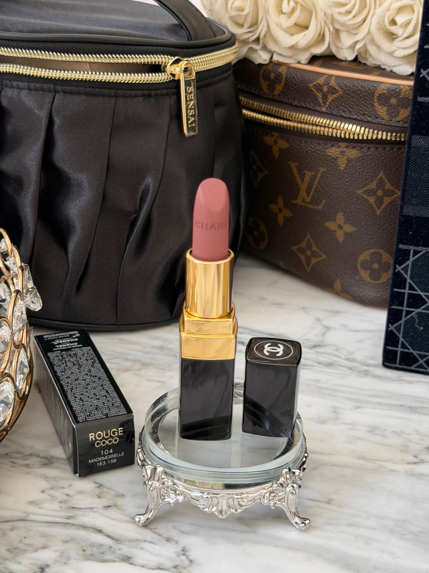 CHANEL Rouge Coco (104)
Ultra Hydrating Lipstick