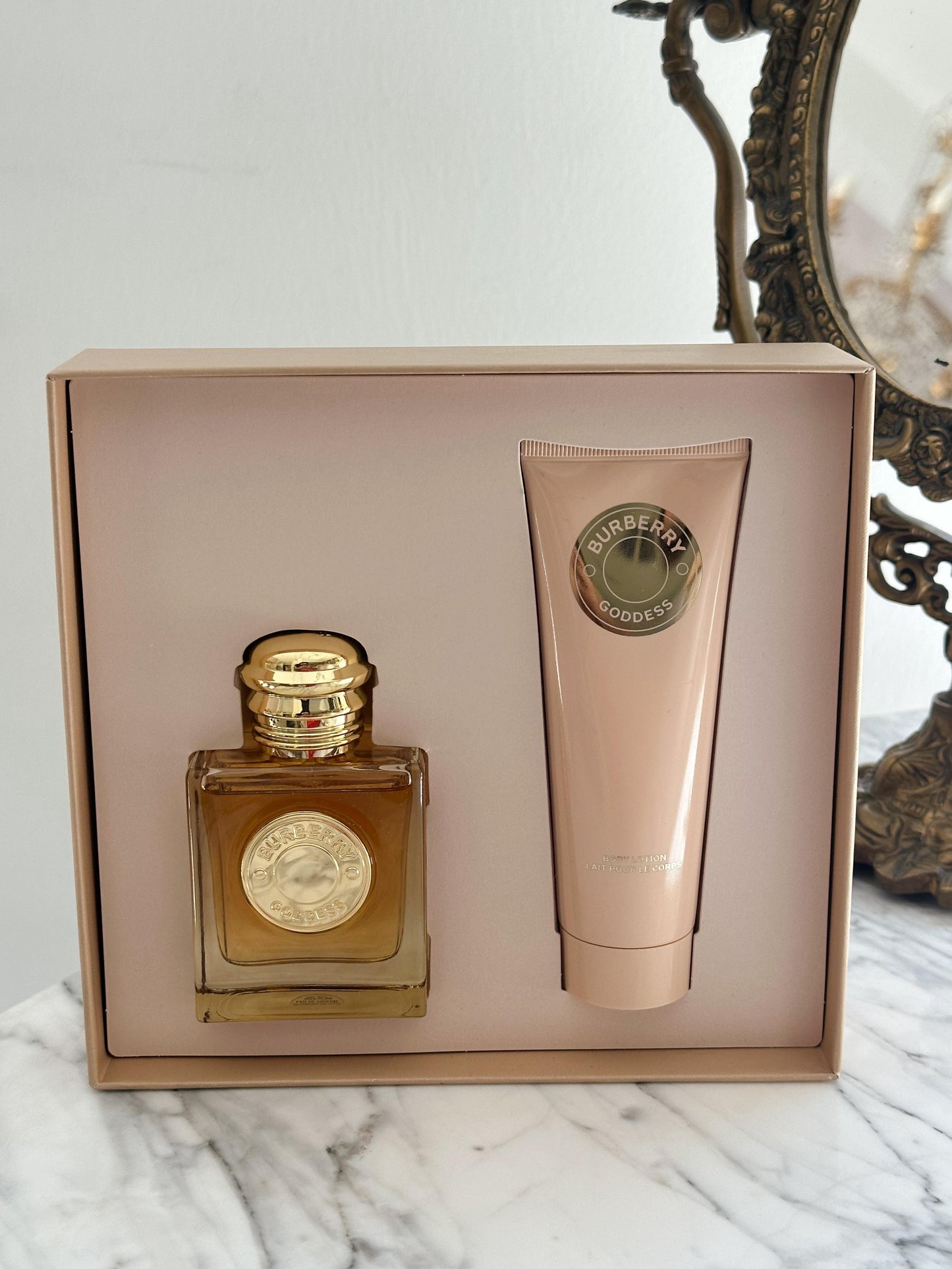 BURBERRY Goddess Eau de Parfum Gift Set