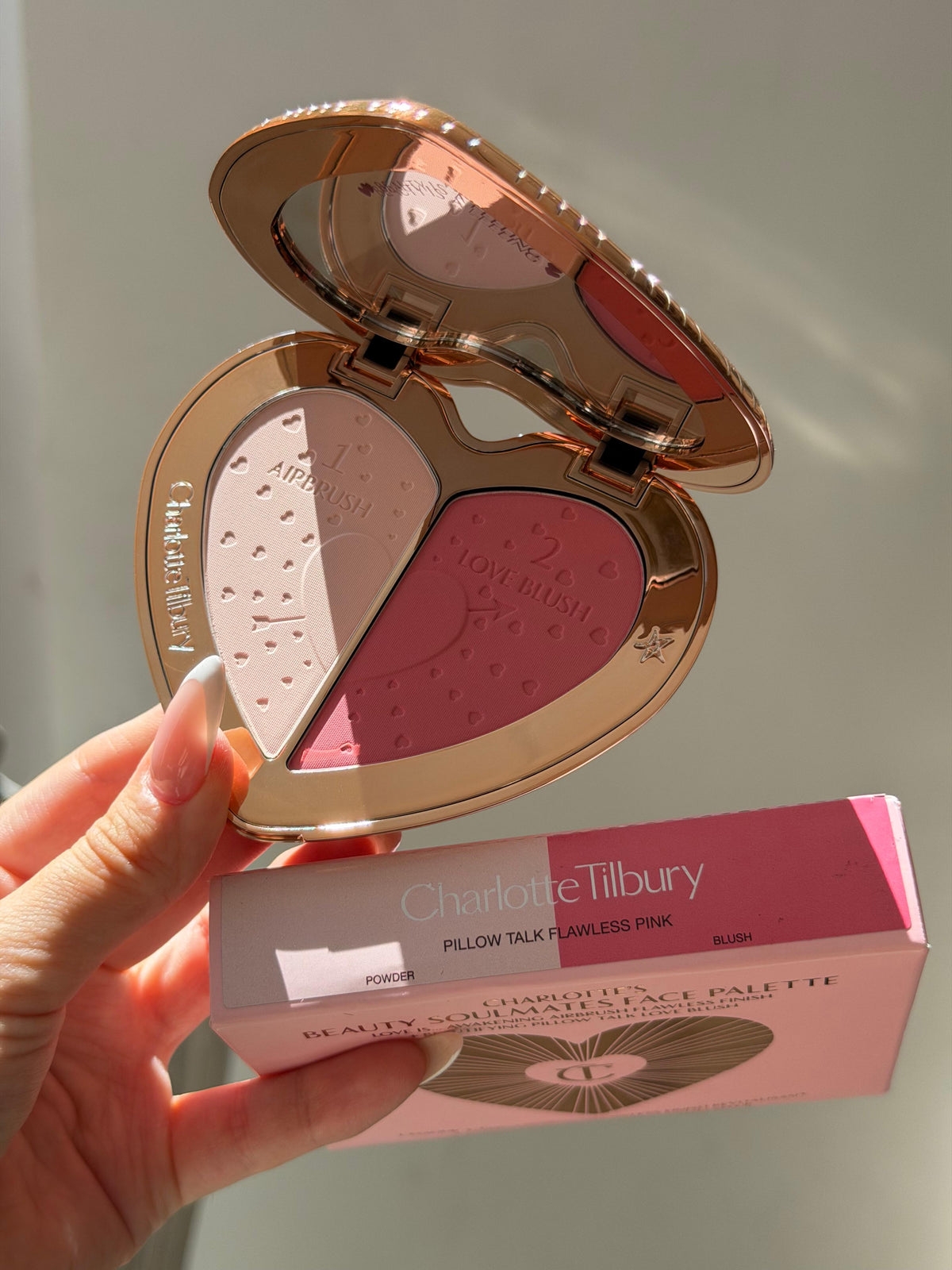 CHARLOTTE TILBURY Beauty Soulmates Face Palette Blush & Powder - Flawless Pink