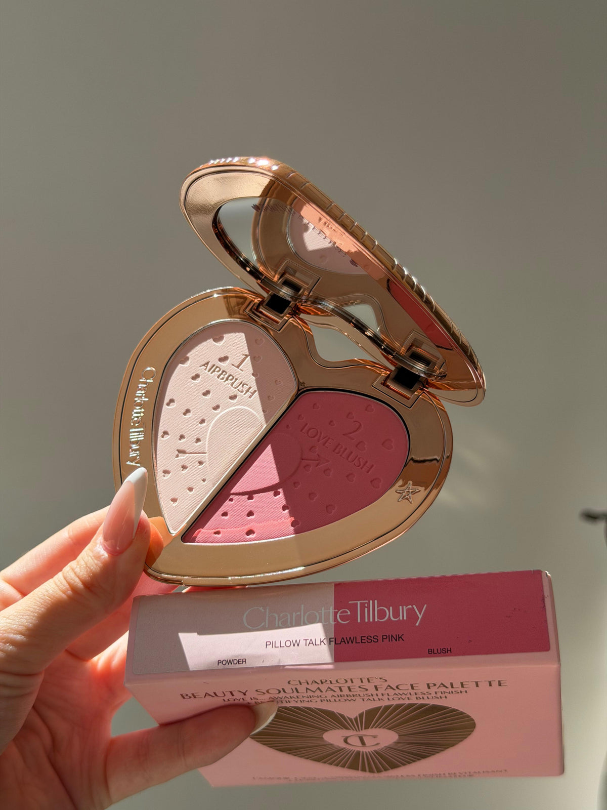 CHARLOTTE TILBURY Beauty Soulmates Face Palette Blush & Powder - Flawless Pink