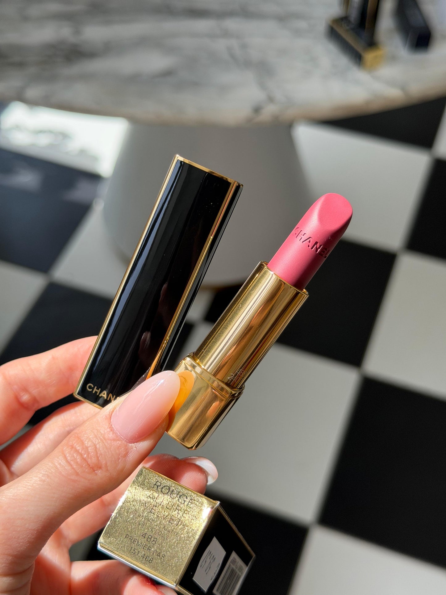 CHANEL Rouge Allure Velvet (488)
Luminous Matte Lipstick