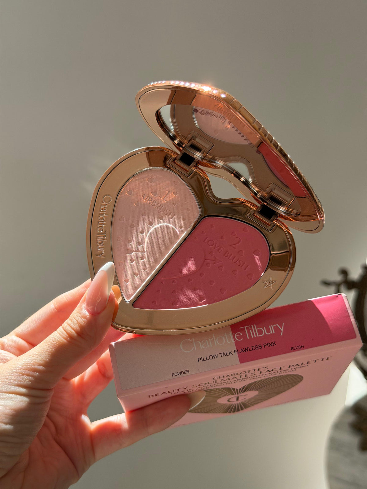 CHARLOTTE TILBURY Beauty Soulmates Face Palette Blush & Powder - Flawless Pink