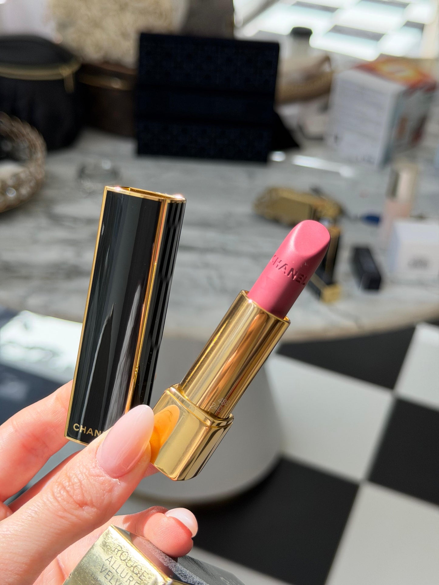 CHANEL Rouge Allure Velvet (488)
Luminous Matte Lipstick