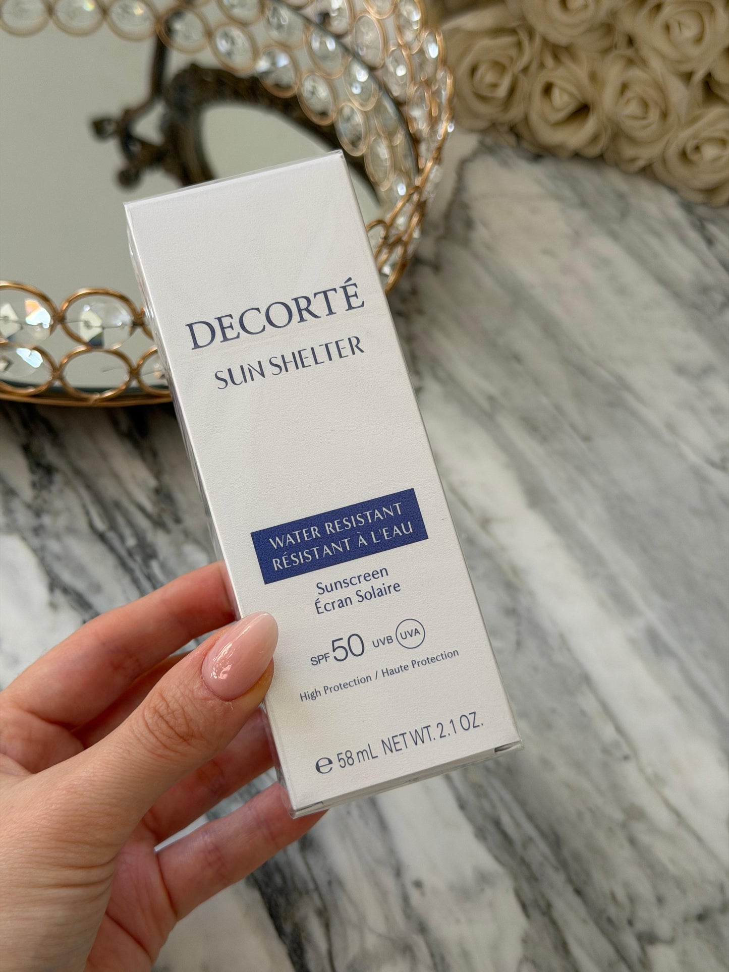 DECORTÉ Sun Shelter SPF50+ UVB
Multi Protection Water Resistant