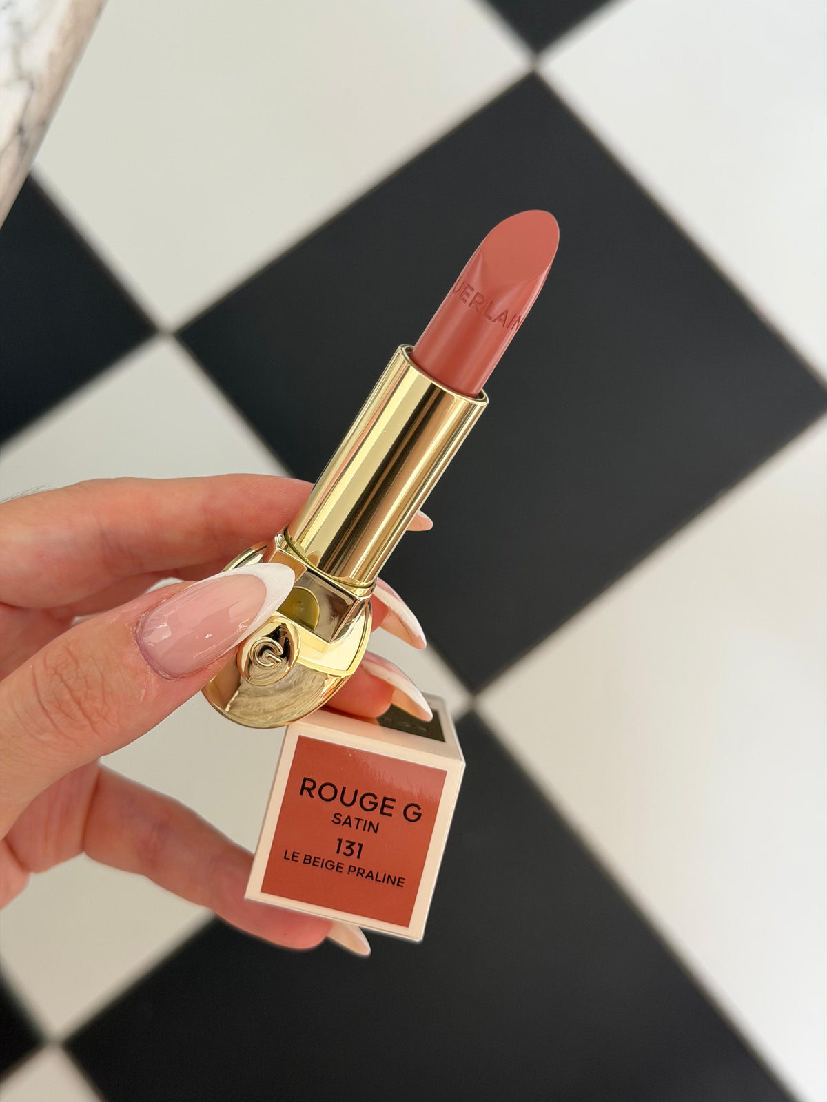 GUERLAIN Rouge G Satin
Lipstick (131)