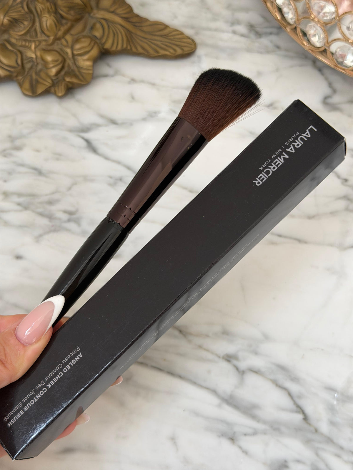LAURA MERCIER Angled Cheek Contour Brush