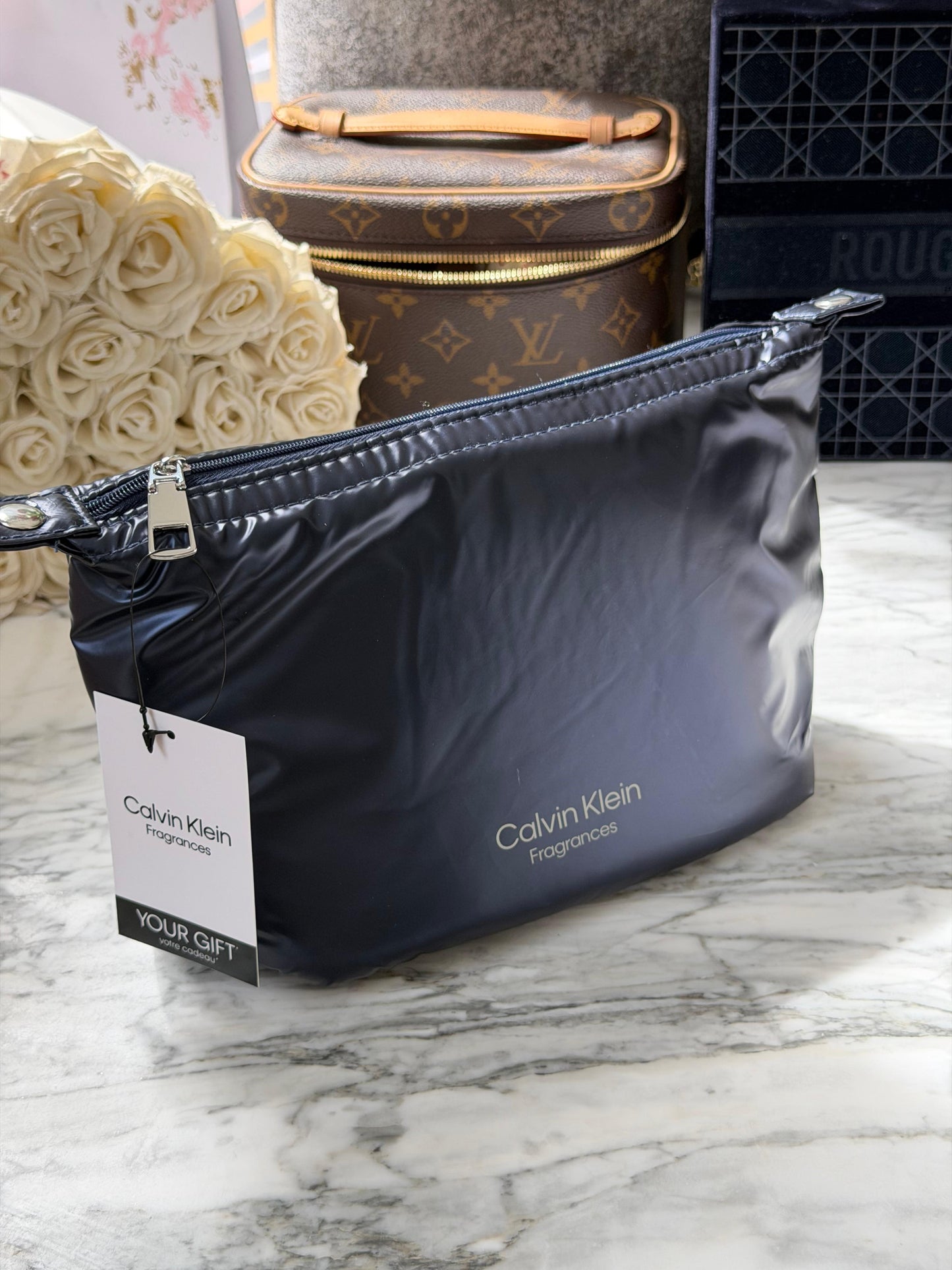 CALVIN KLEIN Dark Blue Travel Pouch Gift