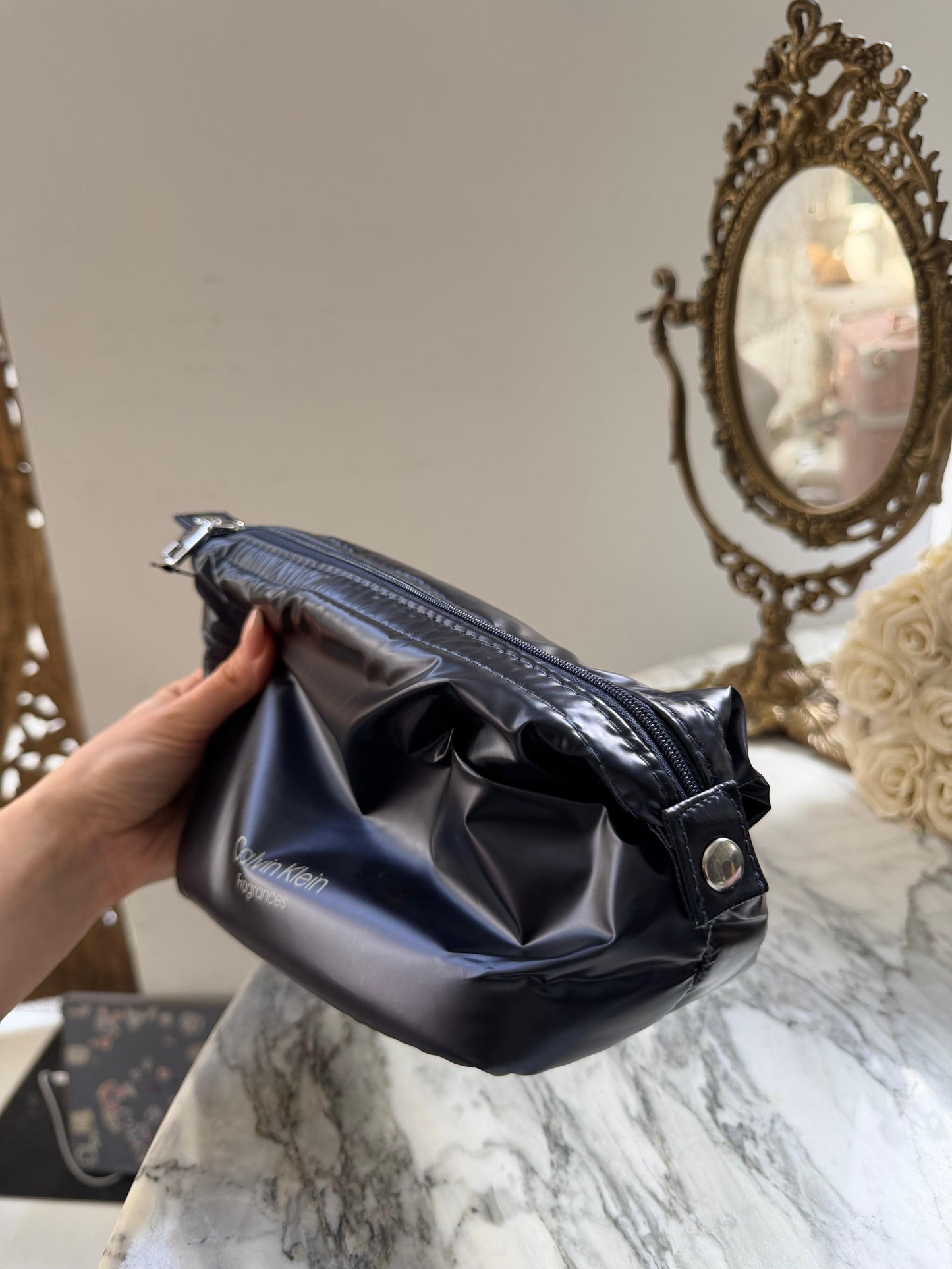 CALVIN KLEIN Dark Blue Travel Pouch Gift