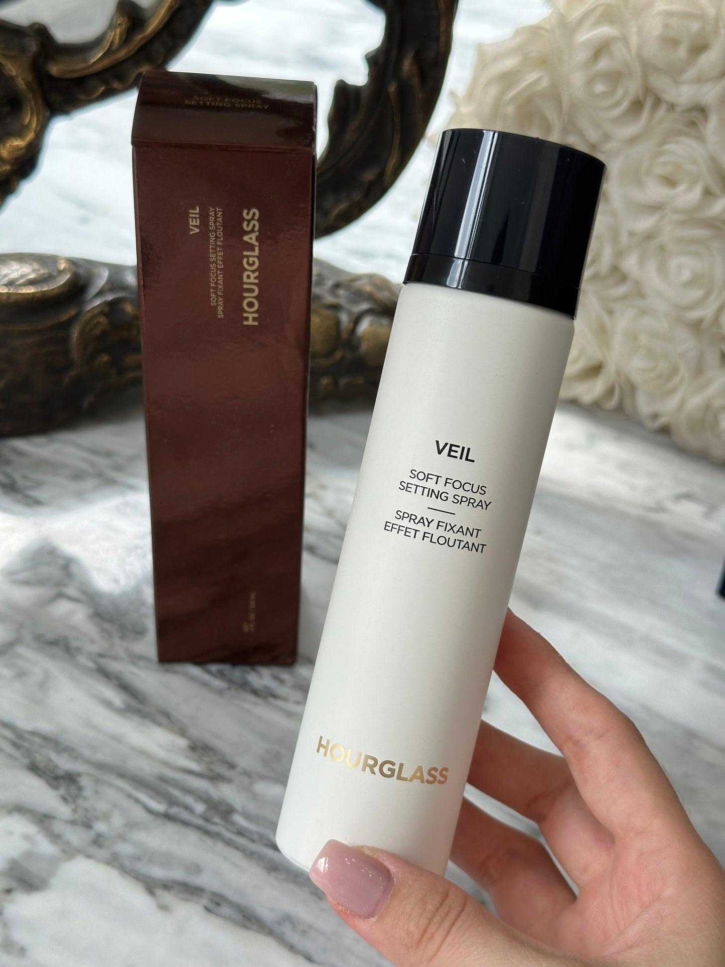 HOURGLASS Veil™ Soft Focus Setting Spray