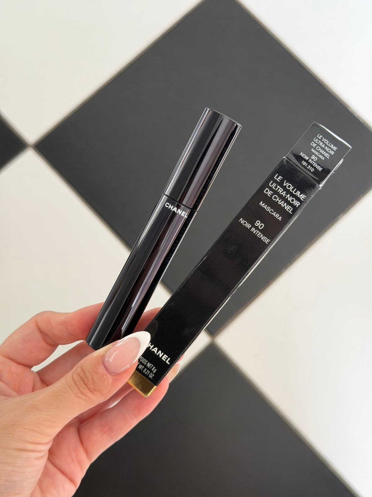 CHANEL Le Volume Ultra-Noir De Chanel Volumising Mascara - Noir Intense