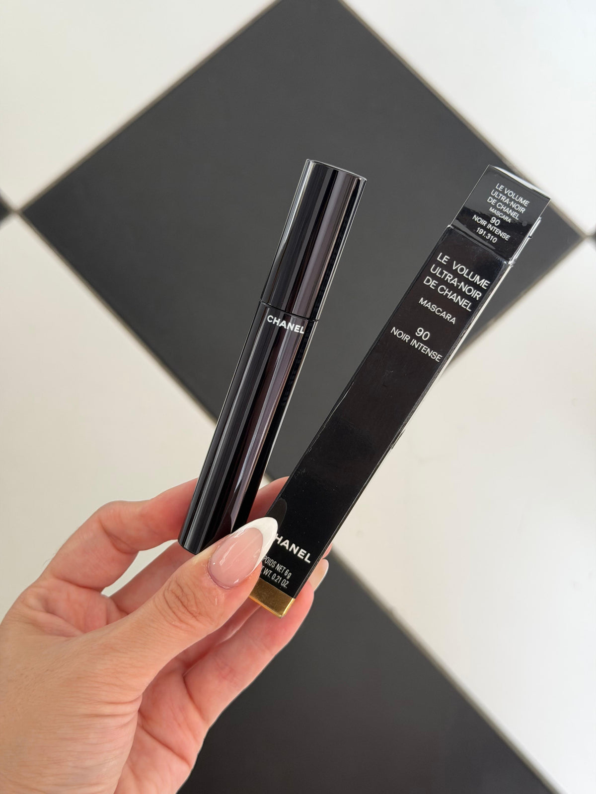 CHANEL Le Volume Ultra-Noir De Chanel Volumising Mascara - Noir Intense