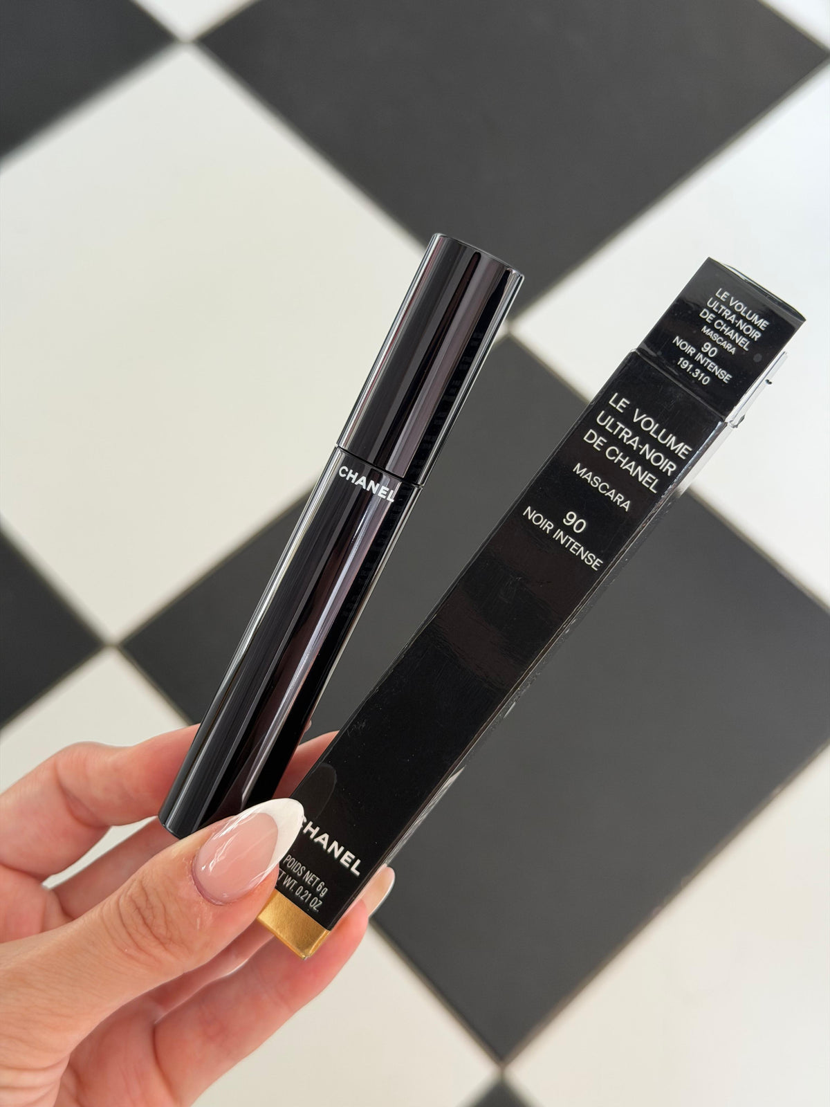 CHANEL Le Volume Ultra-Noir De Chanel Volumising Mascara - Noir Intense