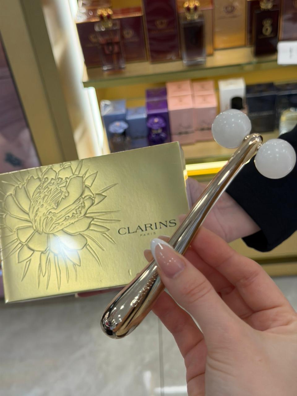 CLARINS Precious Facial Massage Roll-On