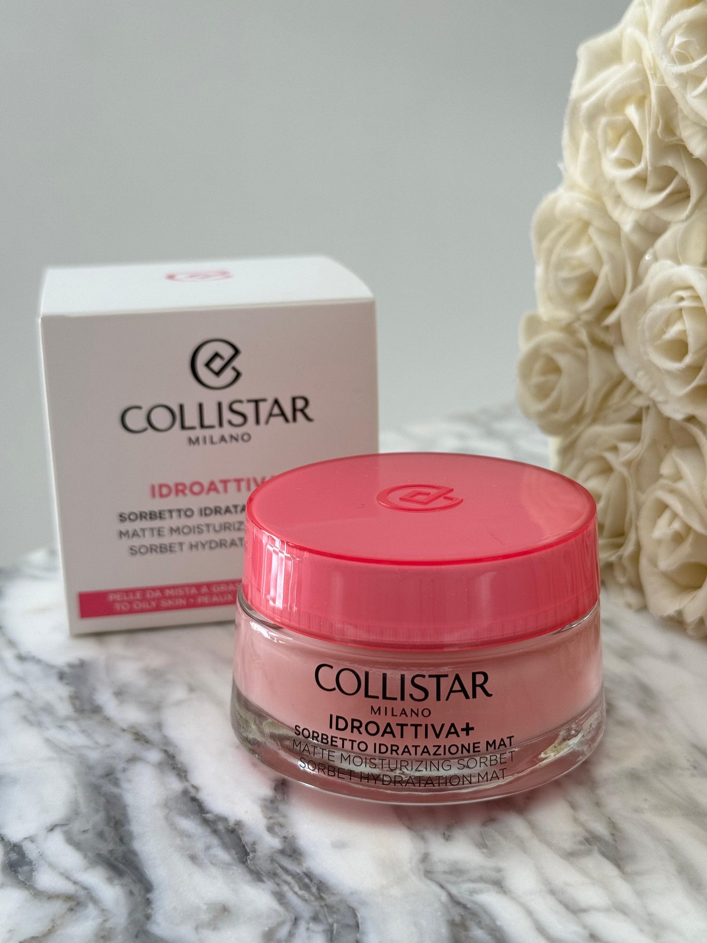 COLLISTAR Idroattiva+ Matte Moisturizing Sorbet
Ideal For Combination To Oily Skin