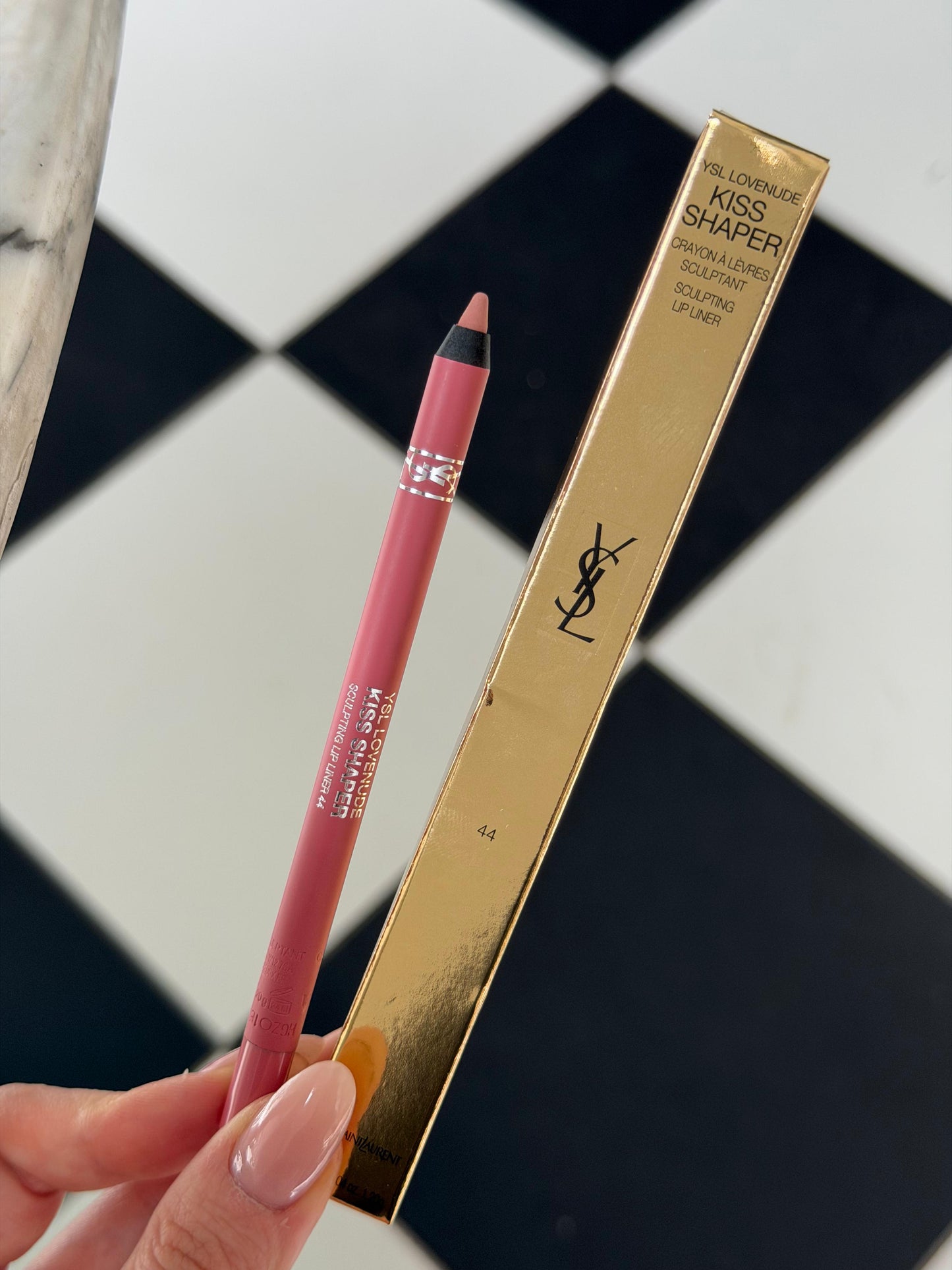 YSL
Kiss Shaper Long-Lasting Sculpting Lip Liner (44)