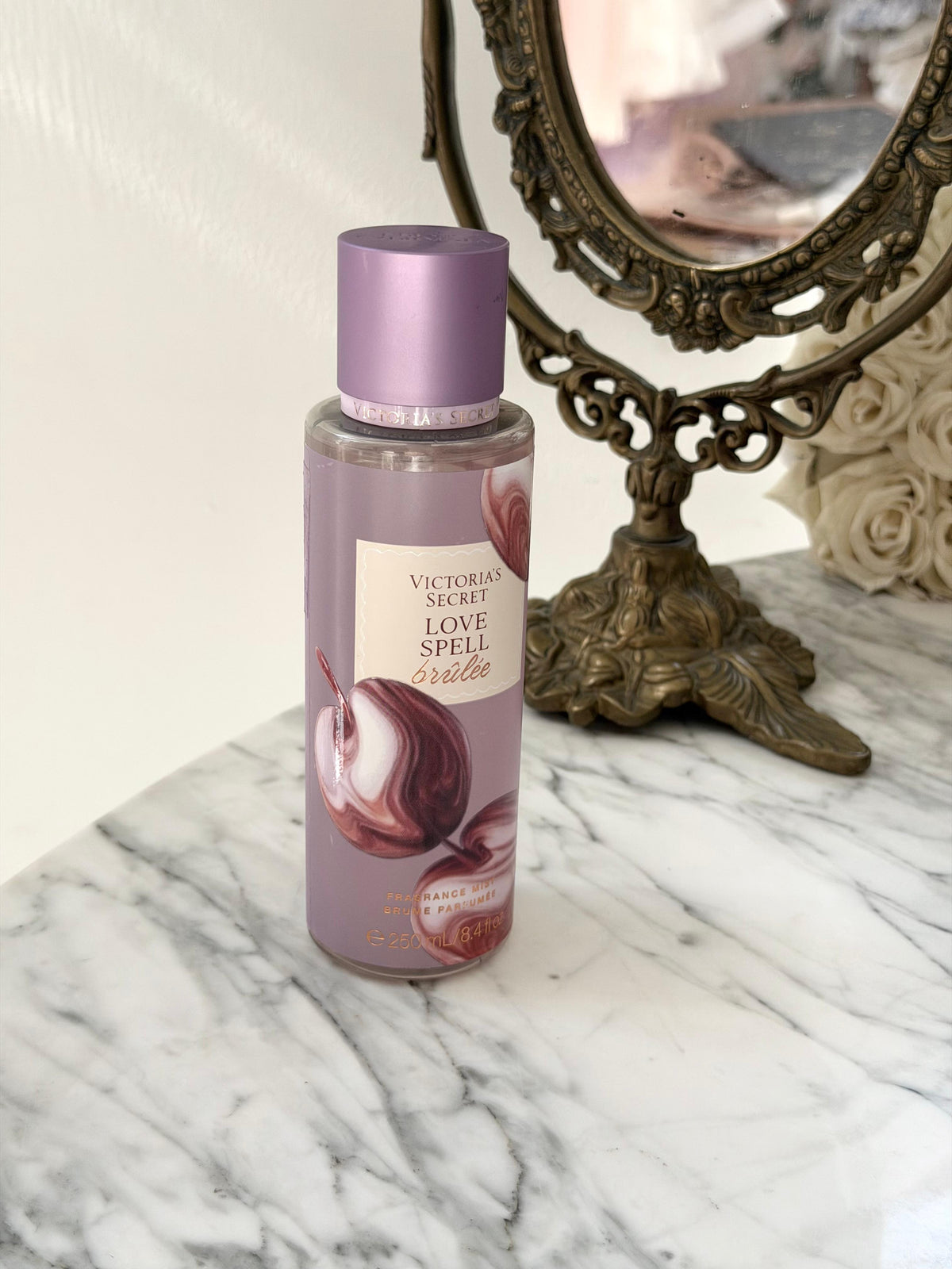 VICTORIA’S SECRET Love Spell Brûlée
Fragrance Mist