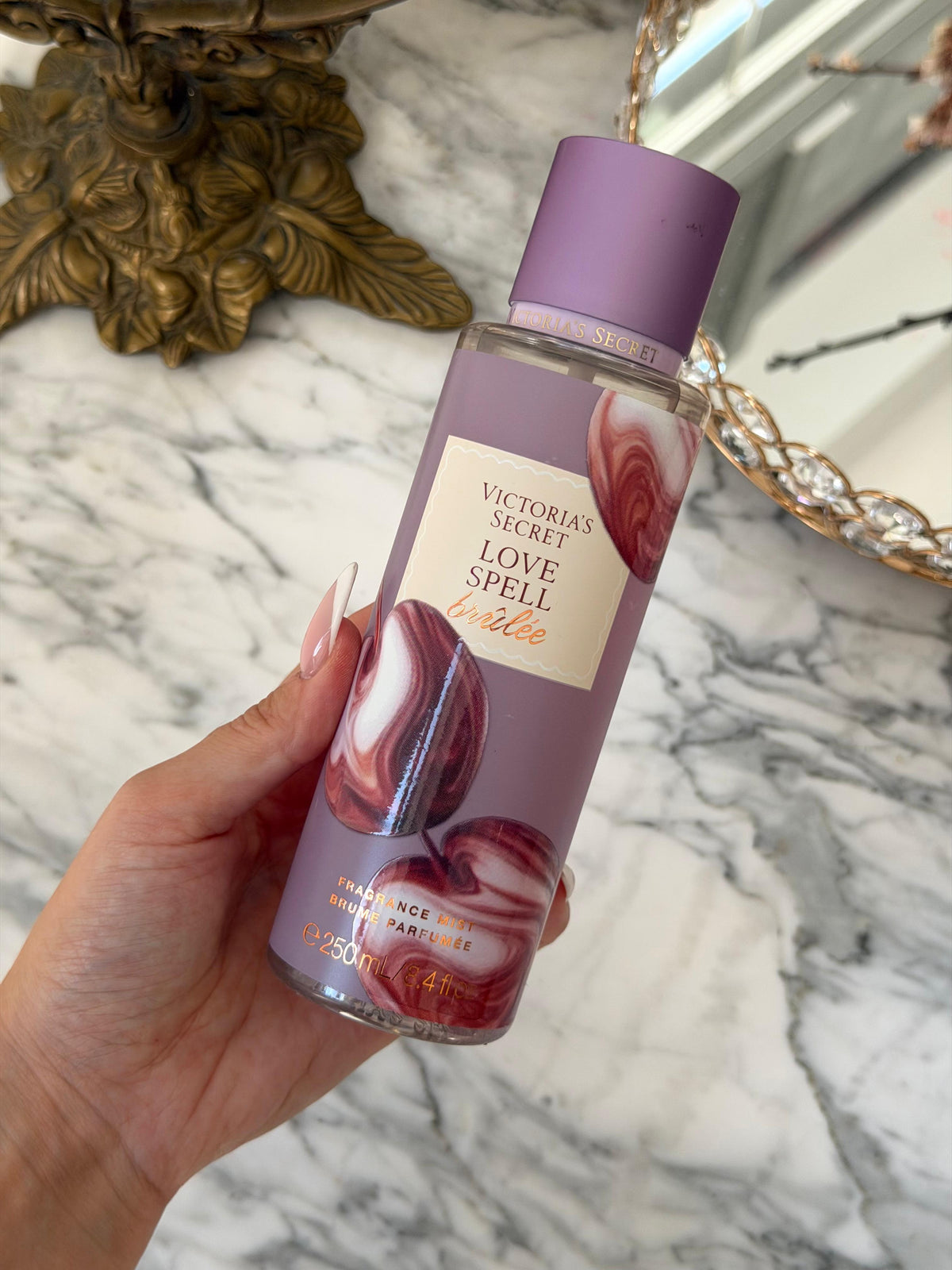 VICTORIA’S SECRET Love Spell Brûlée
Fragrance Mist