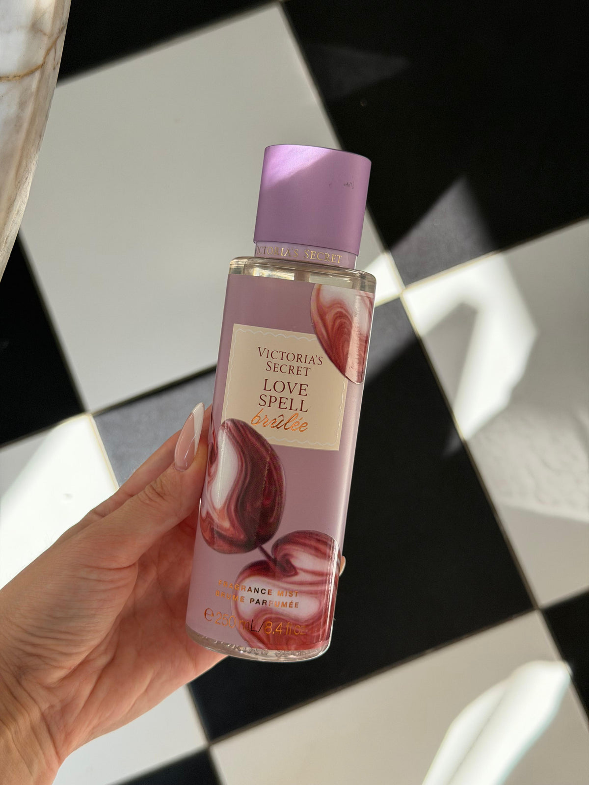 VICTORIA’S SECRET Love Spell Brûlée
Fragrance Mist